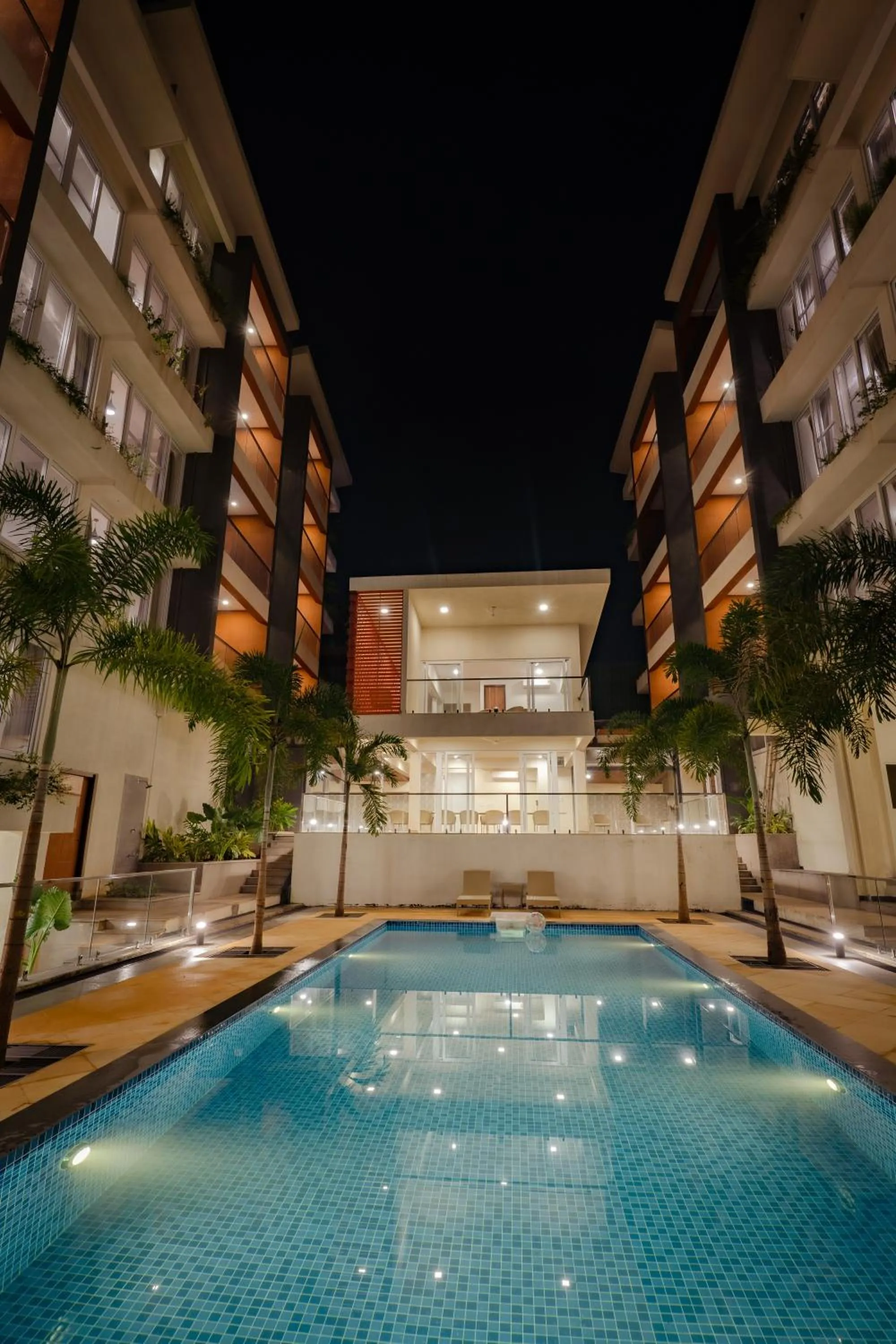 Swimming pool in Carnival De Goa