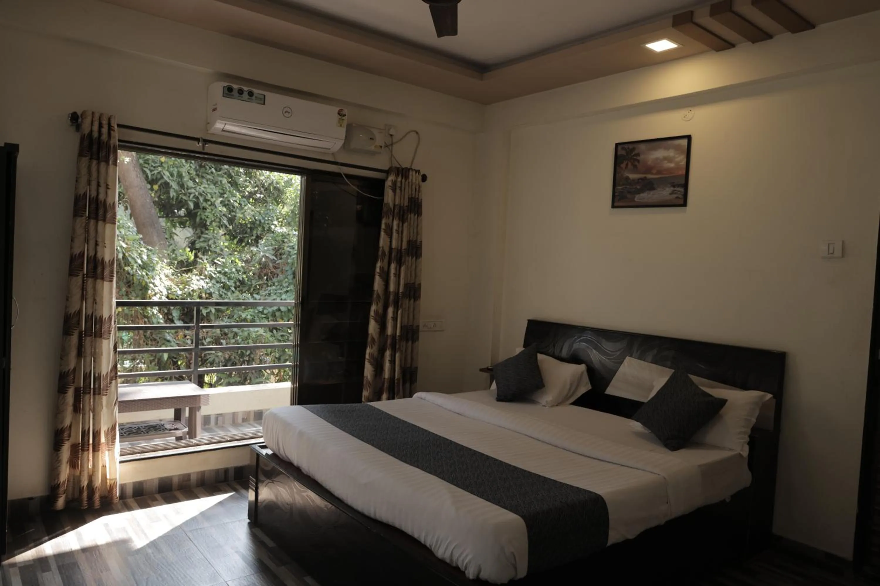 View (from property/room), Bed in Anant Villa & Resorts