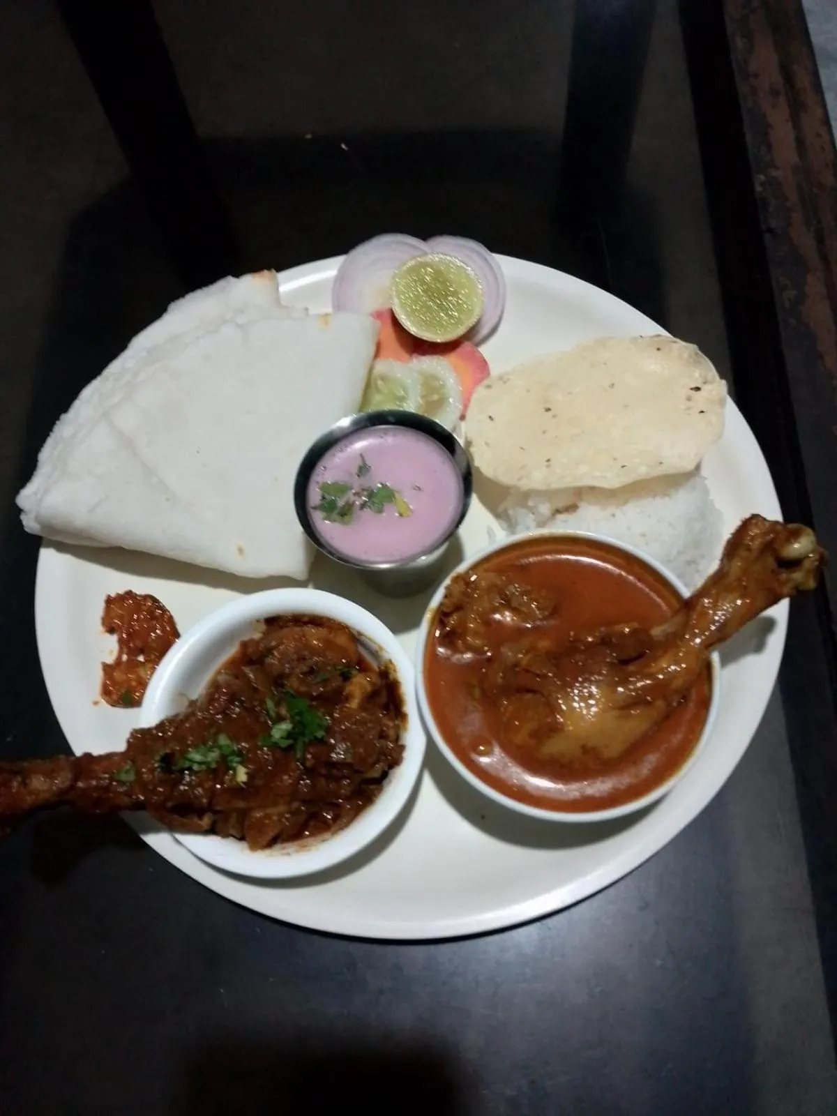 Restaurant/places to eat in Anant Villa & Resorts