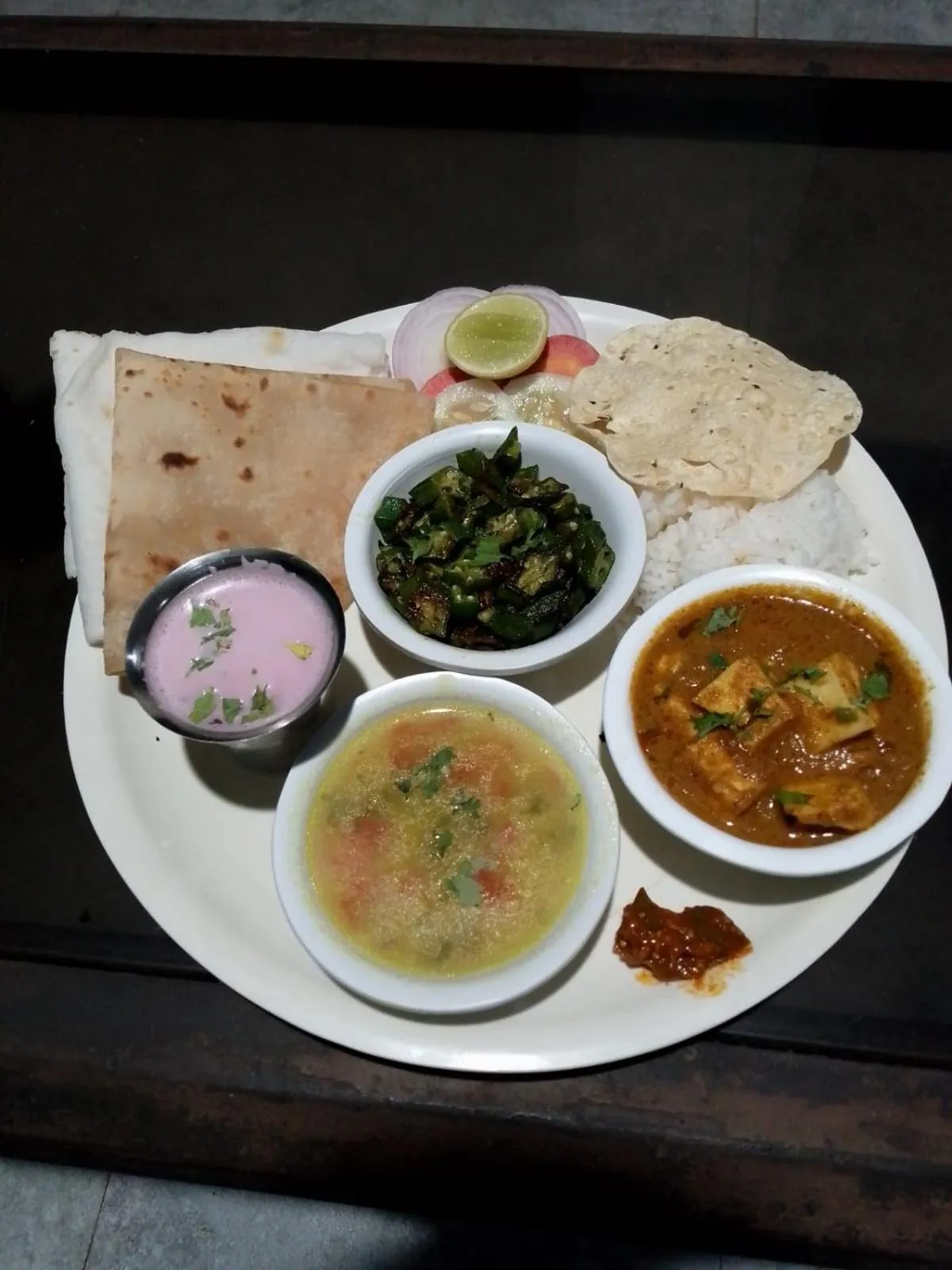 Restaurant/places to eat in Anant Villa & Resorts