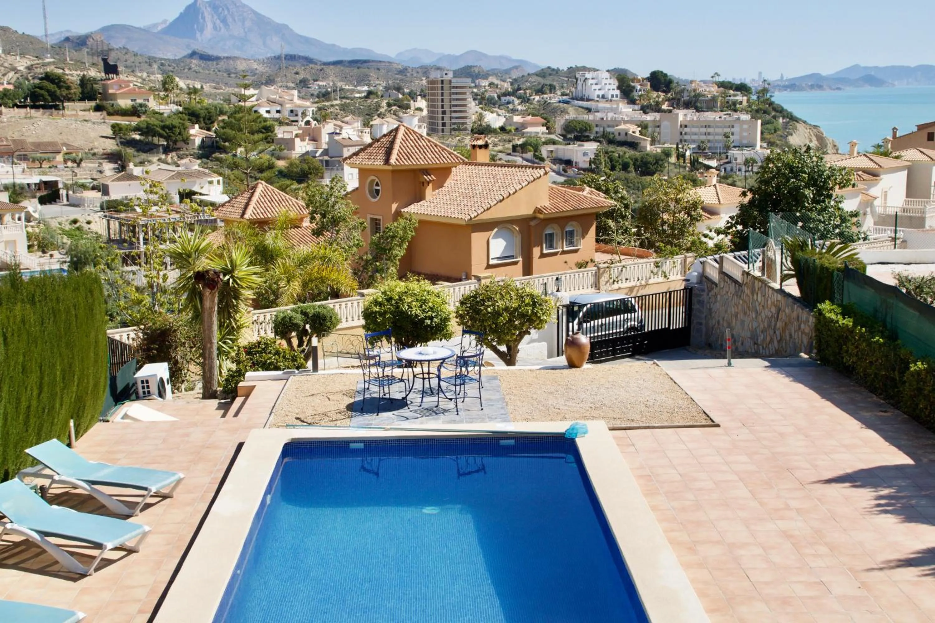 Property building in Villa Noma