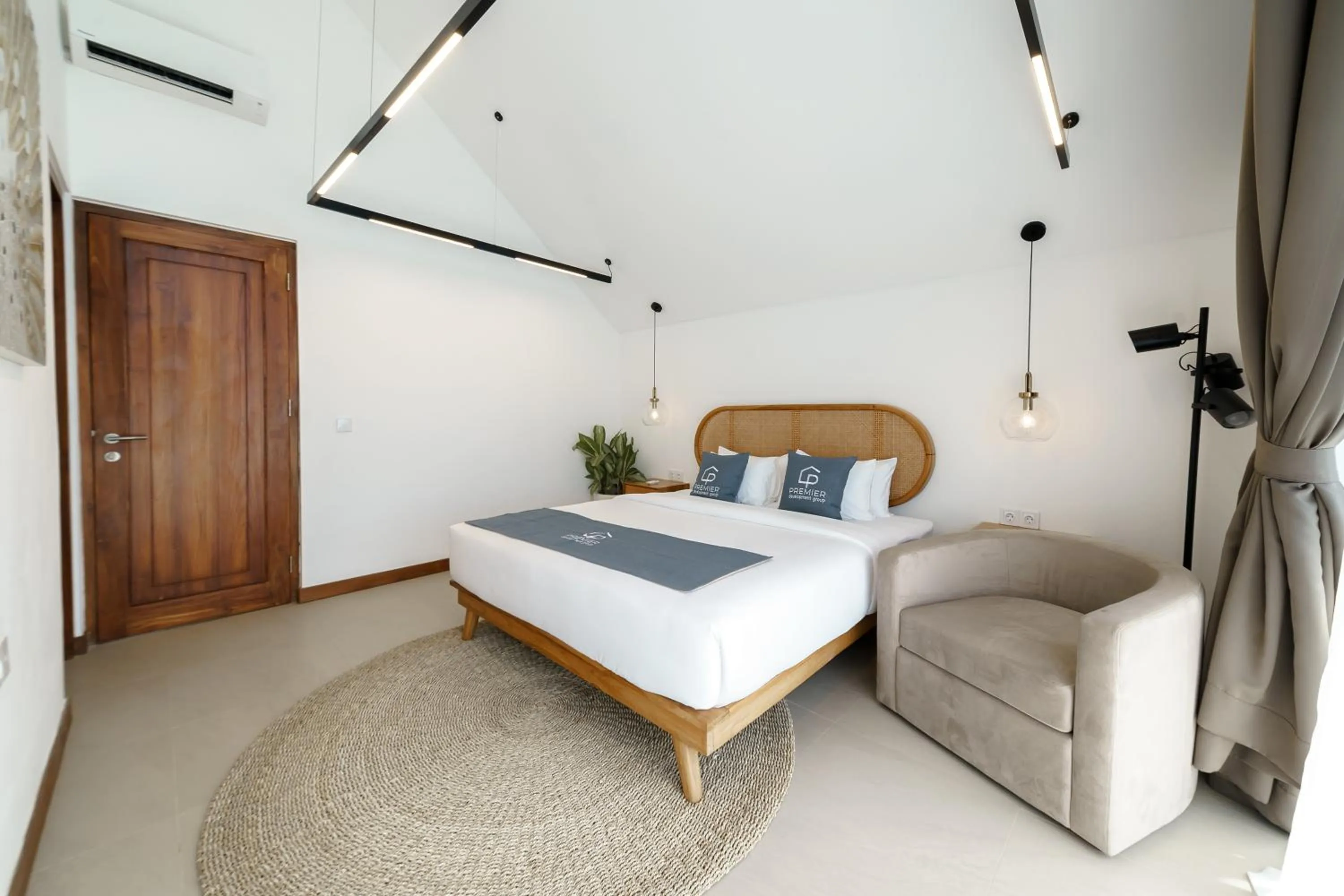 Bedroom, Bed in Premier Umalas Villas