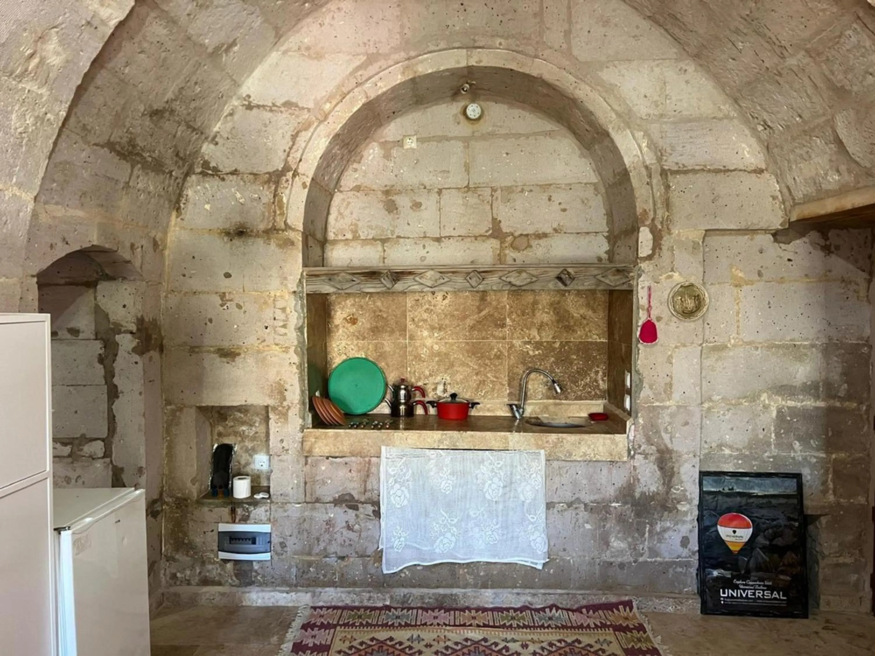 Kitchen or kitchenette in Yeşilöz inn Cave otel