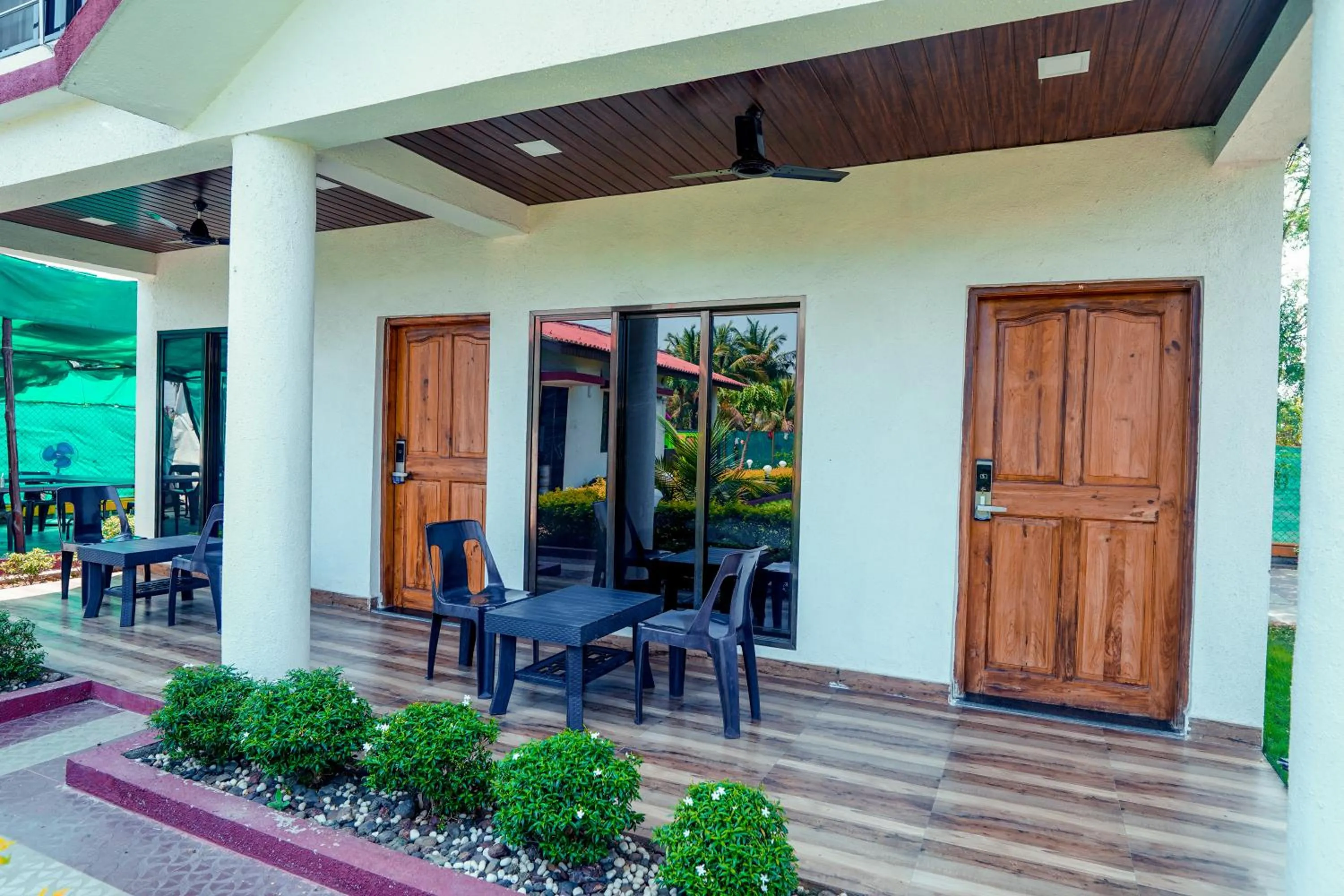 Facade/entrance in Berryl Resorts