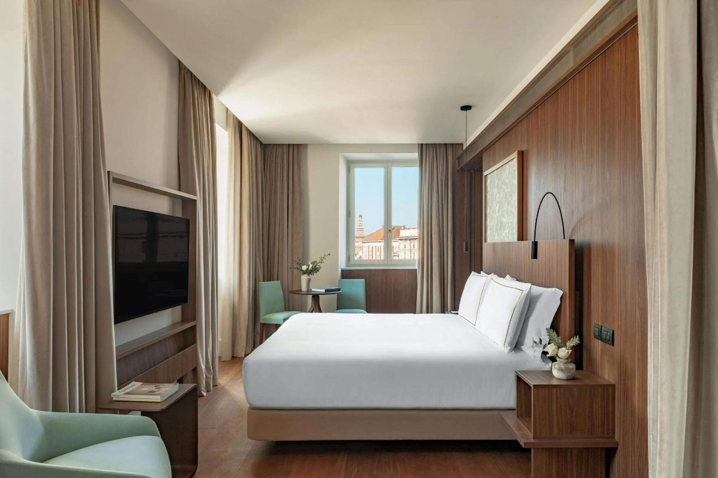 Communal lounge/ TV room, Bed in Palazzo Cordusio Gran Melia - The Leading Hotels of the World