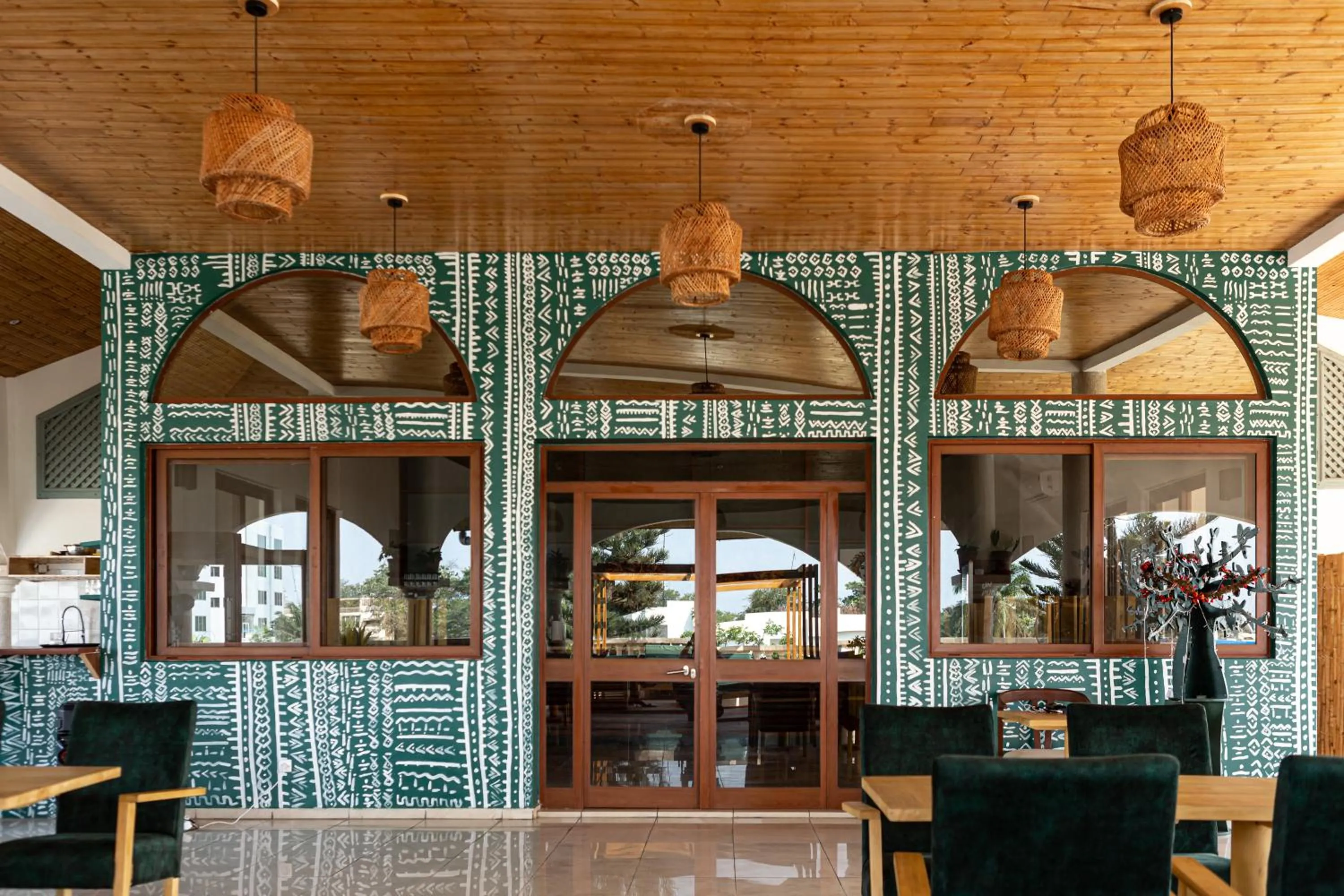 Lounge or bar in Tamarin Hôtel Cotonou