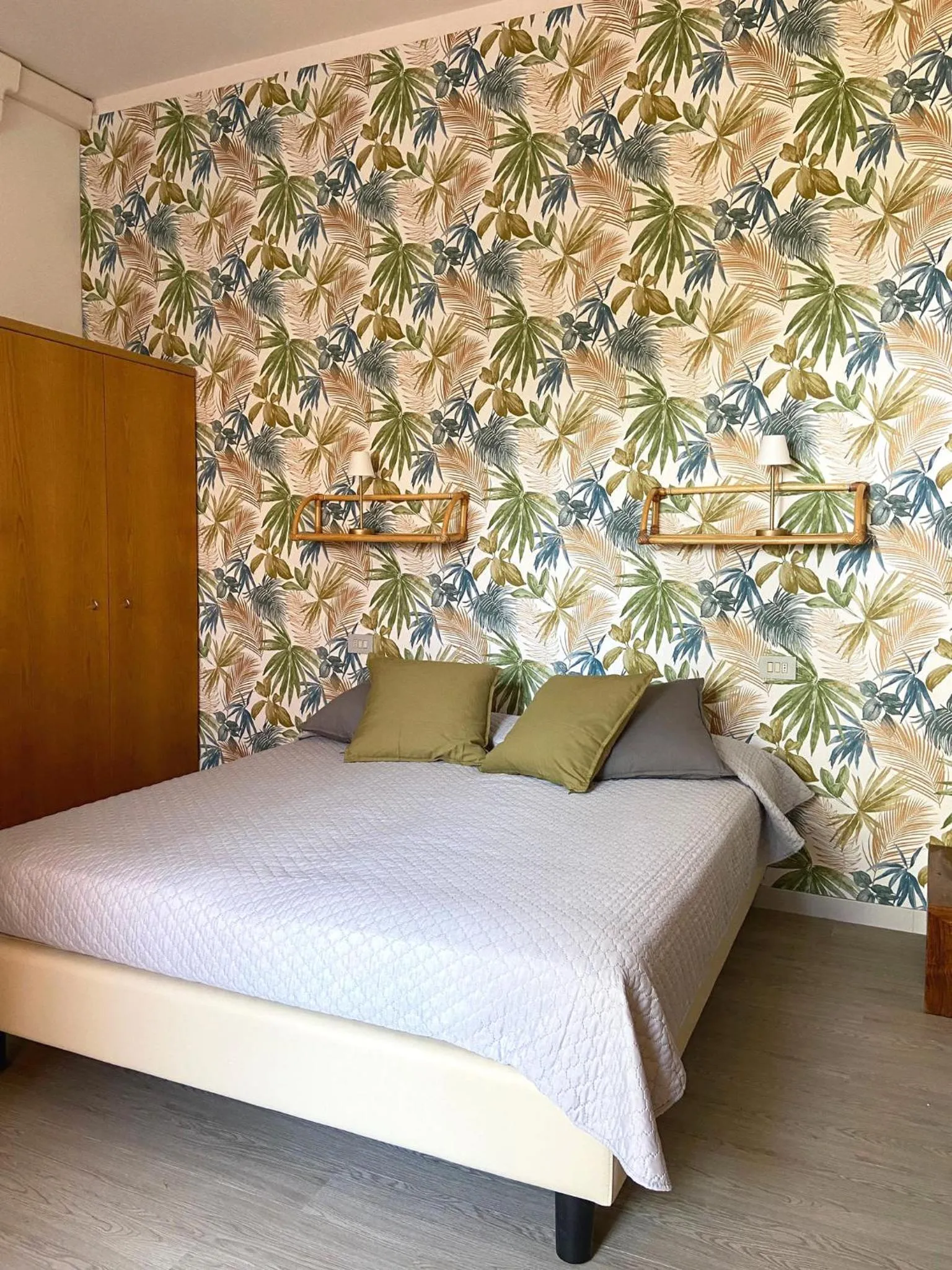 Bed in Residence Intur