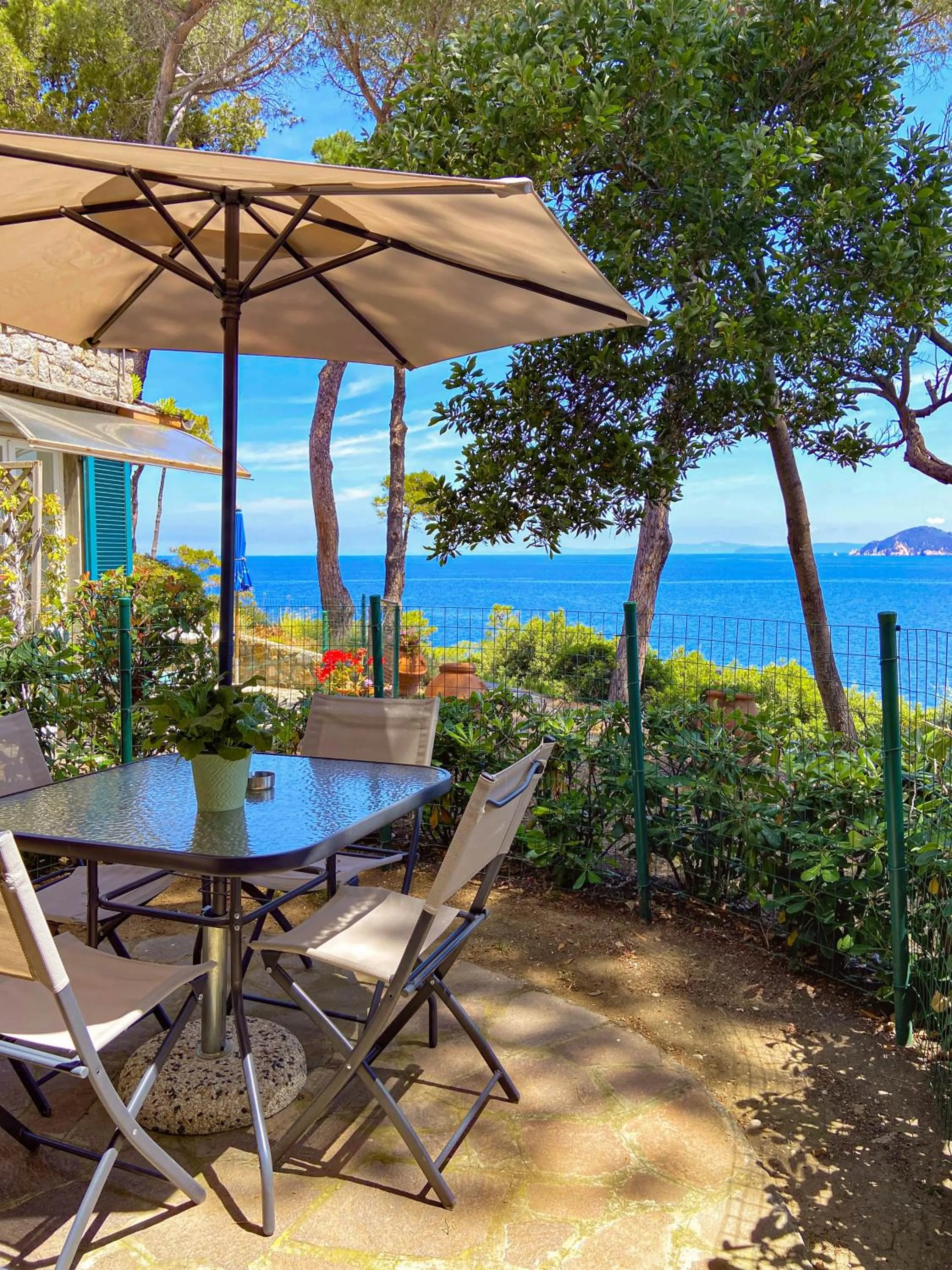 Sea view in Residence Intur