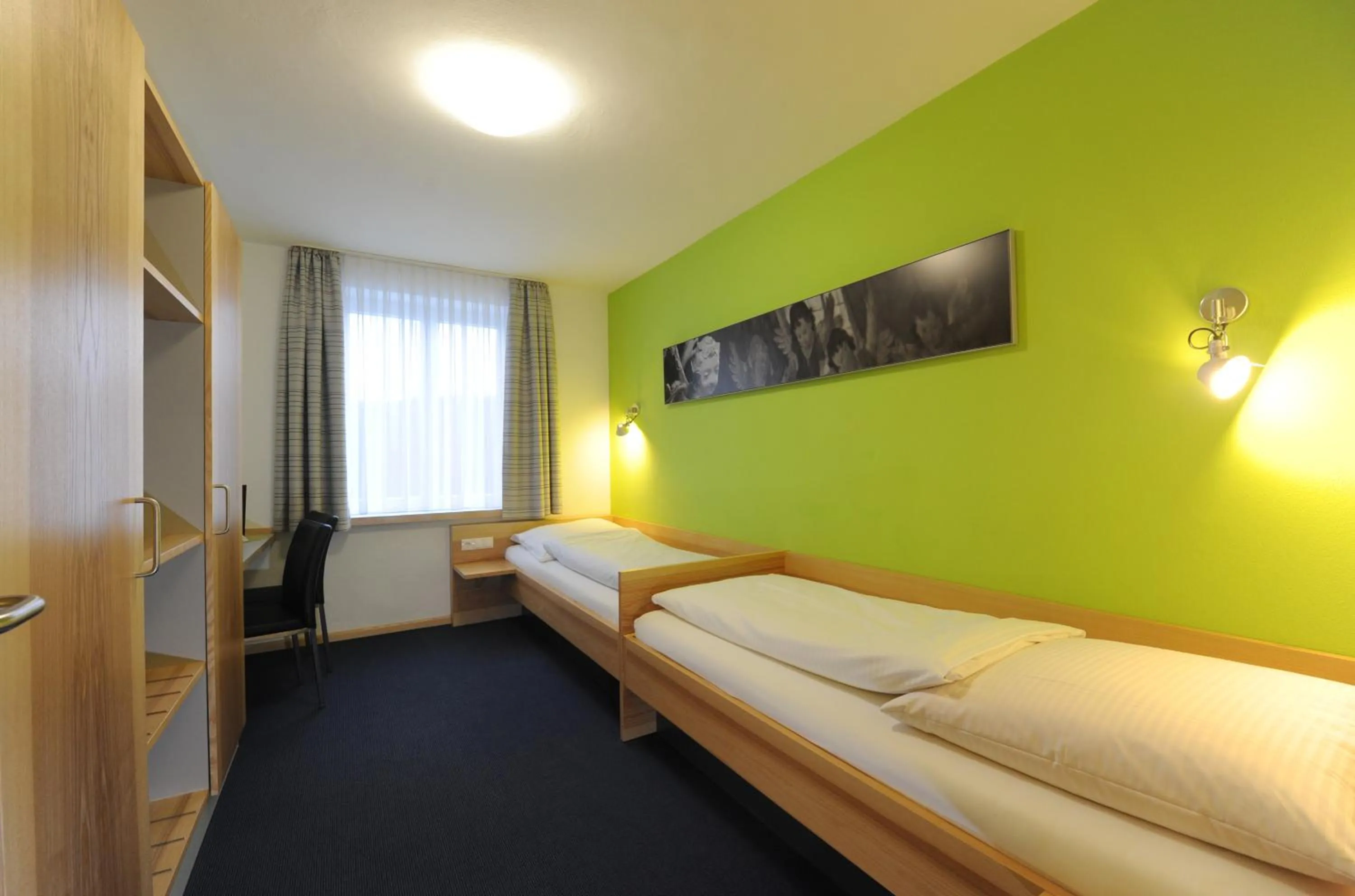 Twin Room with Shared Bathroom - single occupancy in Bildungs- & Tagungshäuser Vierzehnheiligen