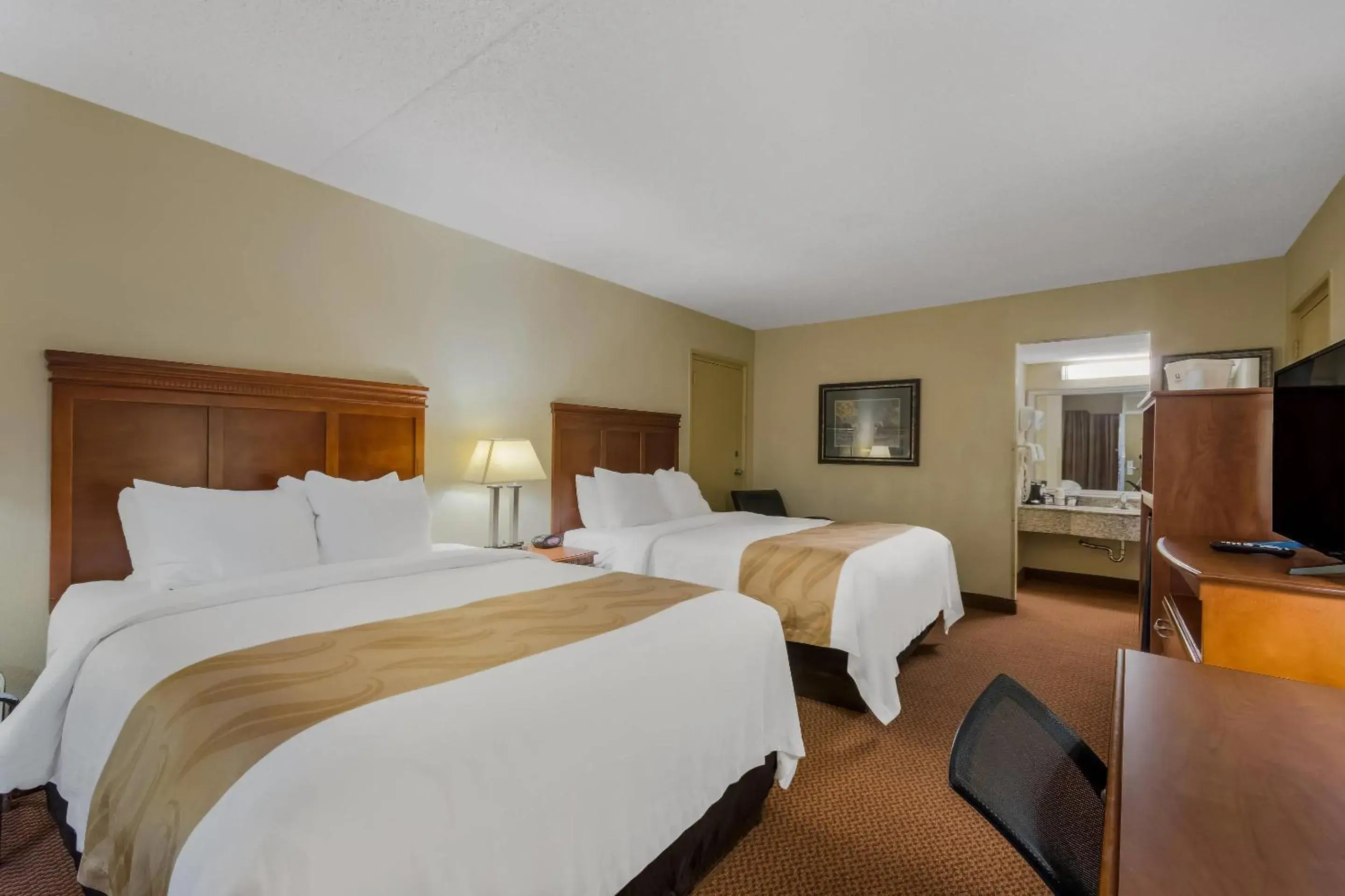 Quadruple Room with Two Queen Beds Poolside - Non Smoking in Quality Inn Chickasha Quadruple Room with Two Queen Beds Poolside - Non Smoking in Quality Inn Chickasha