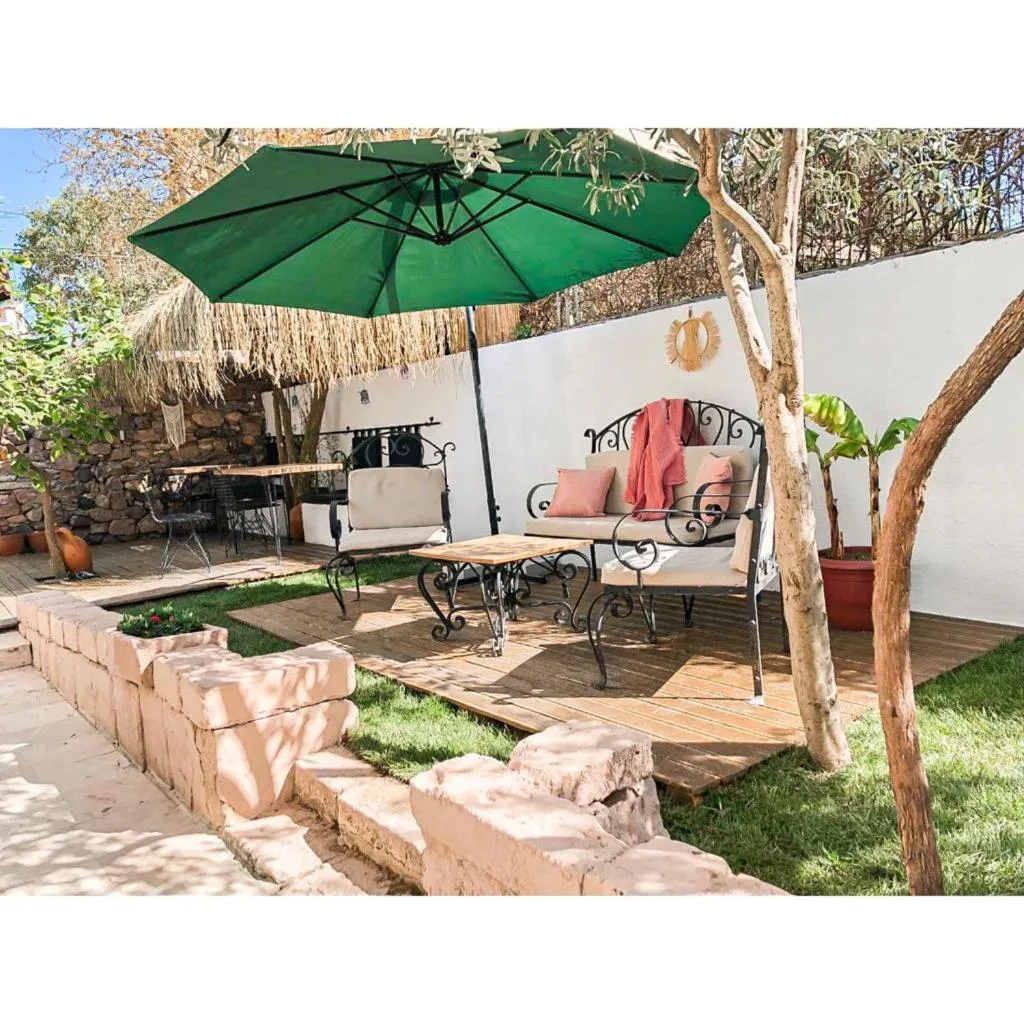 Garden in La Luna Otel Cunda