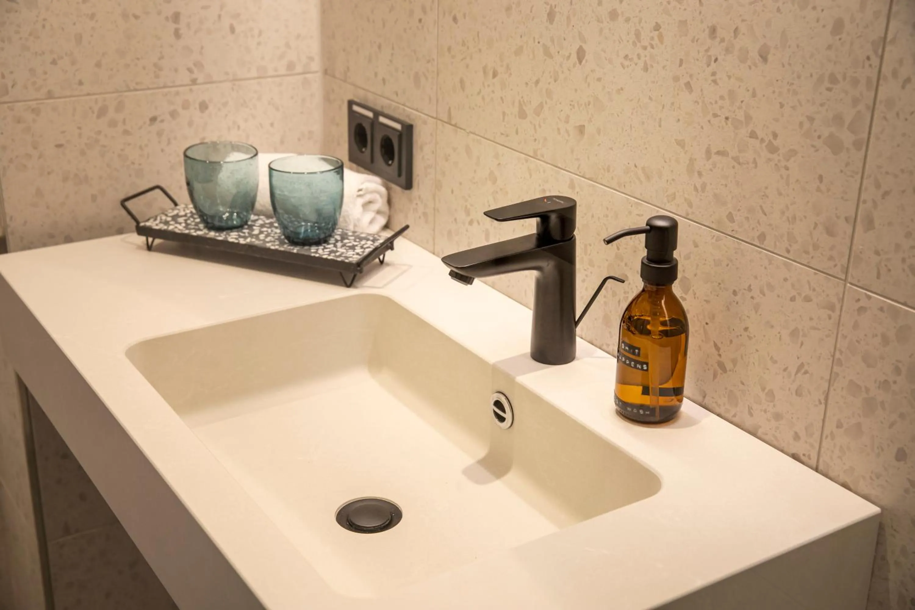 Bathroom in LOGINN Hotel Offenbach