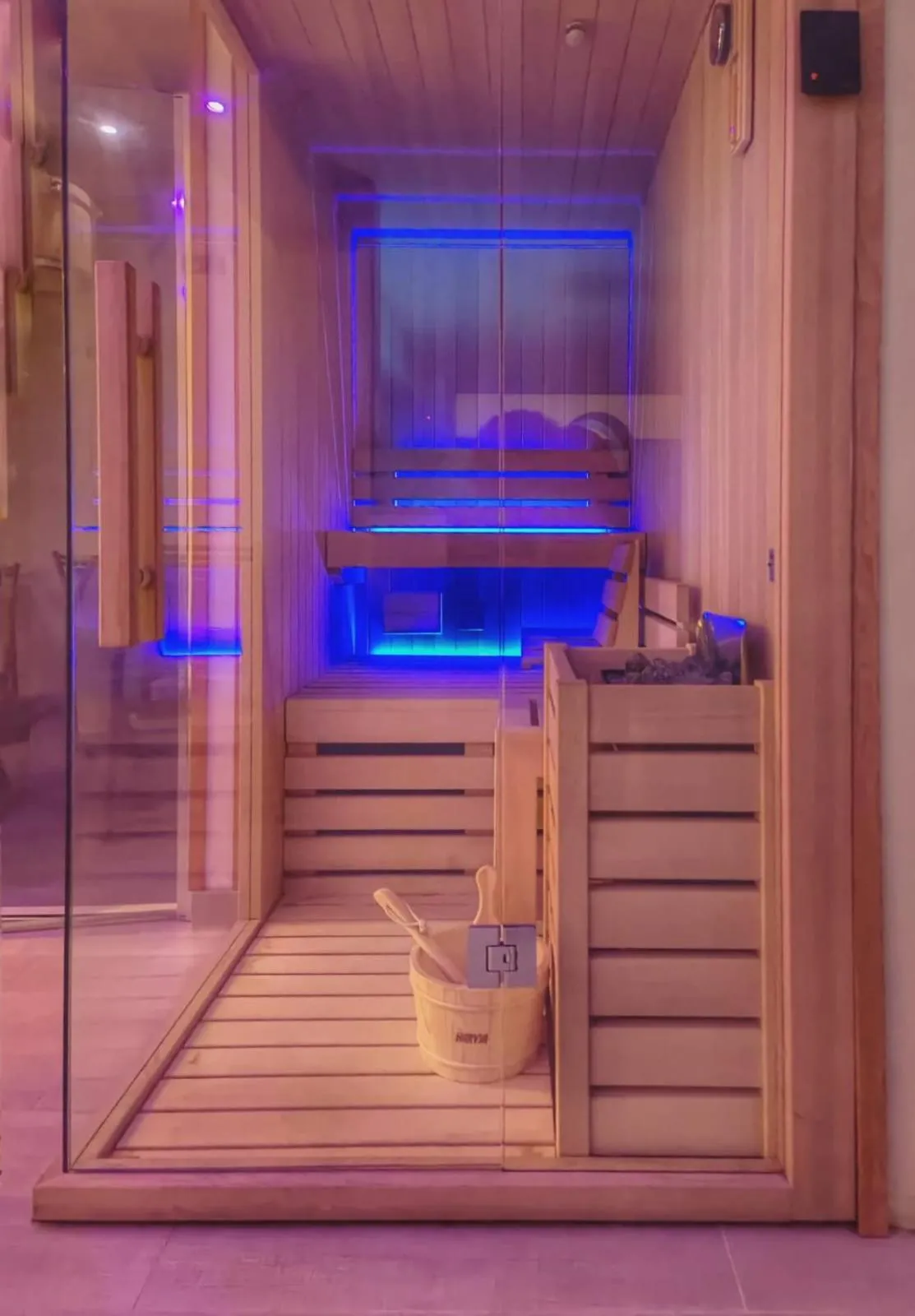 mya luxury rooms and wellness