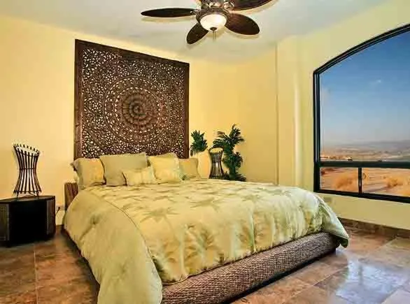 Bed in Vista Hermosa Resort and Spa