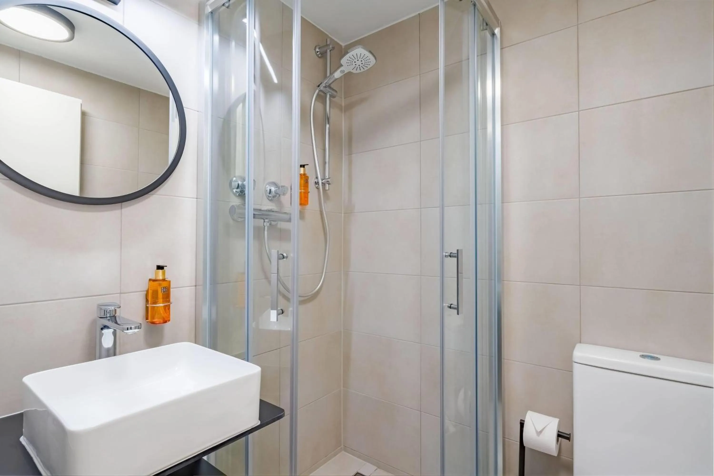 Bathroom in Aspire Palais Recklinghausen, Trademark Collection by Wyndham