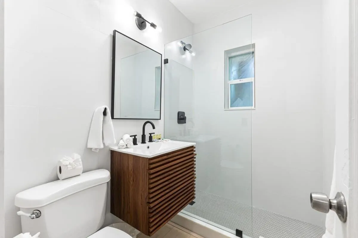 Welcoming Airbnb Walkig distance to Las Olas Blvd