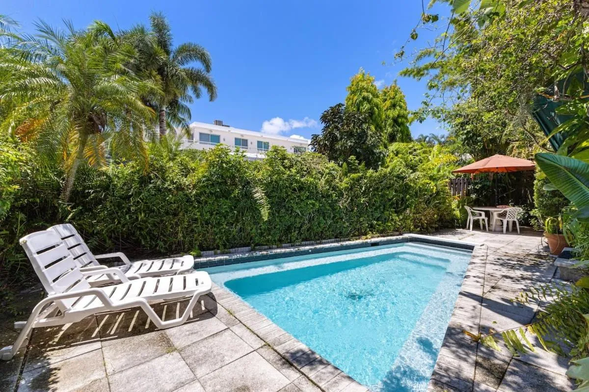 Beautiful Apt in Victoria Park (Las Olas Blvd)