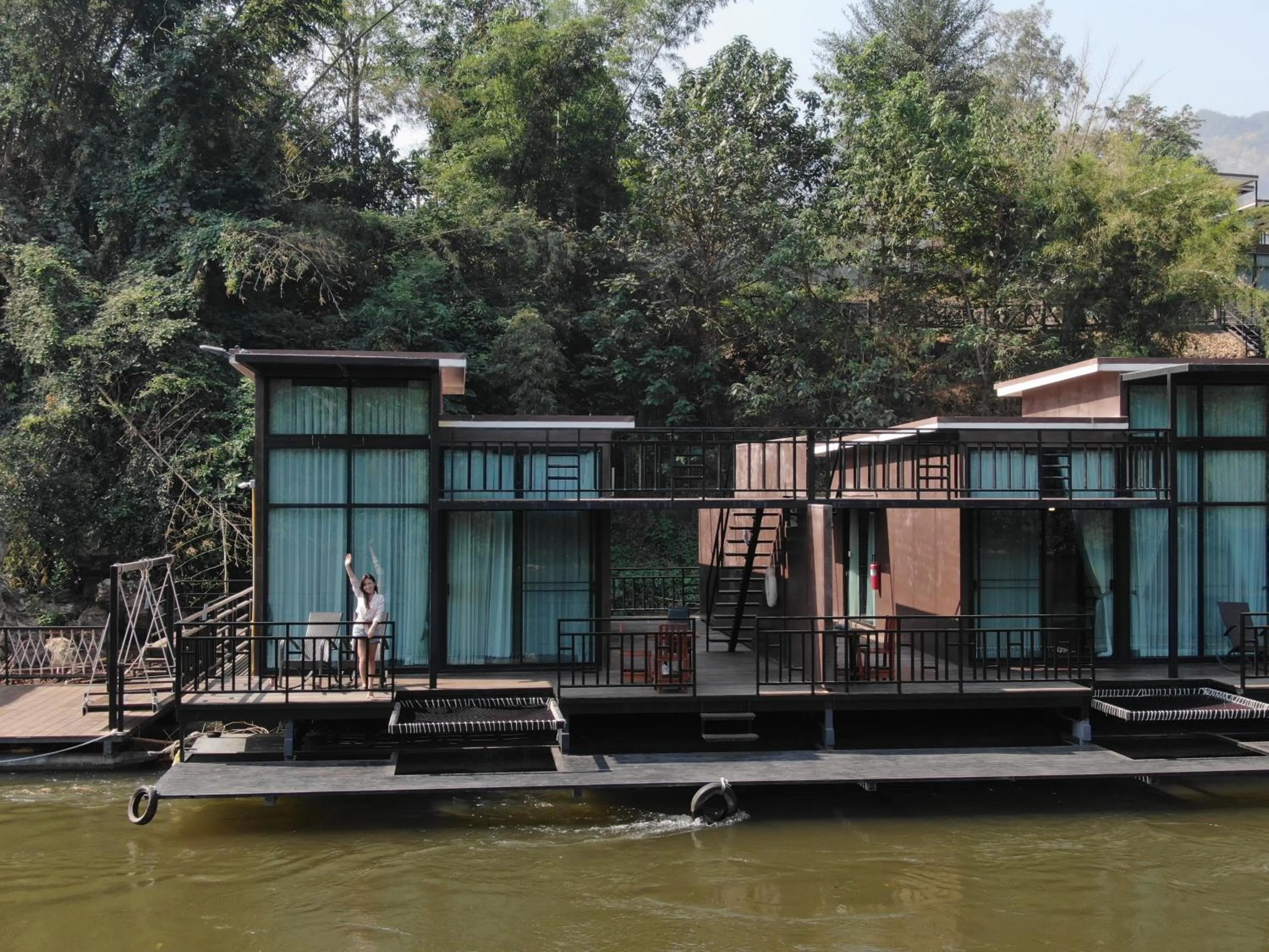 Kwai Tara Riverside Villas