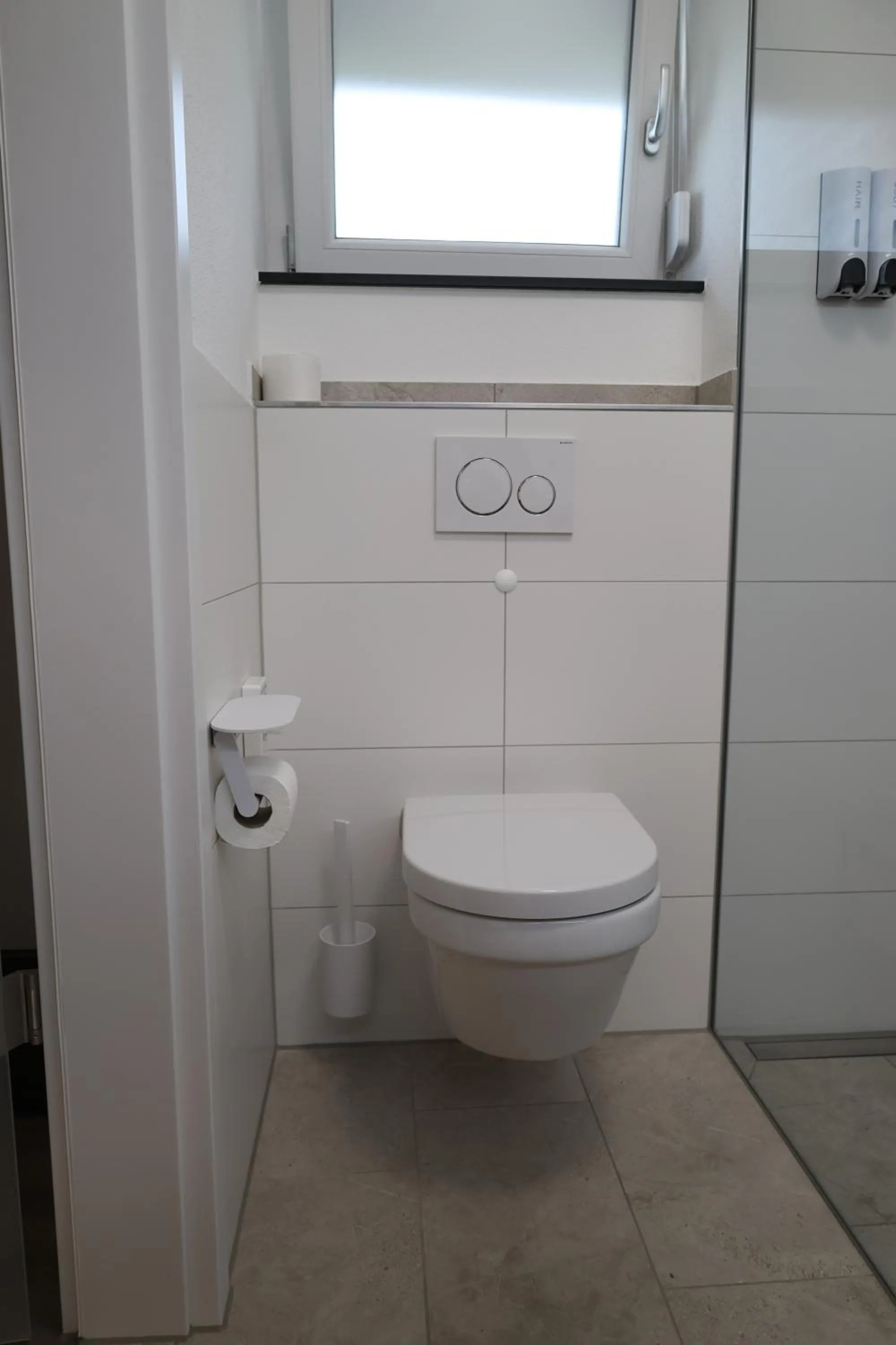 Toilet in MEIN MOTEL - Self Check-in