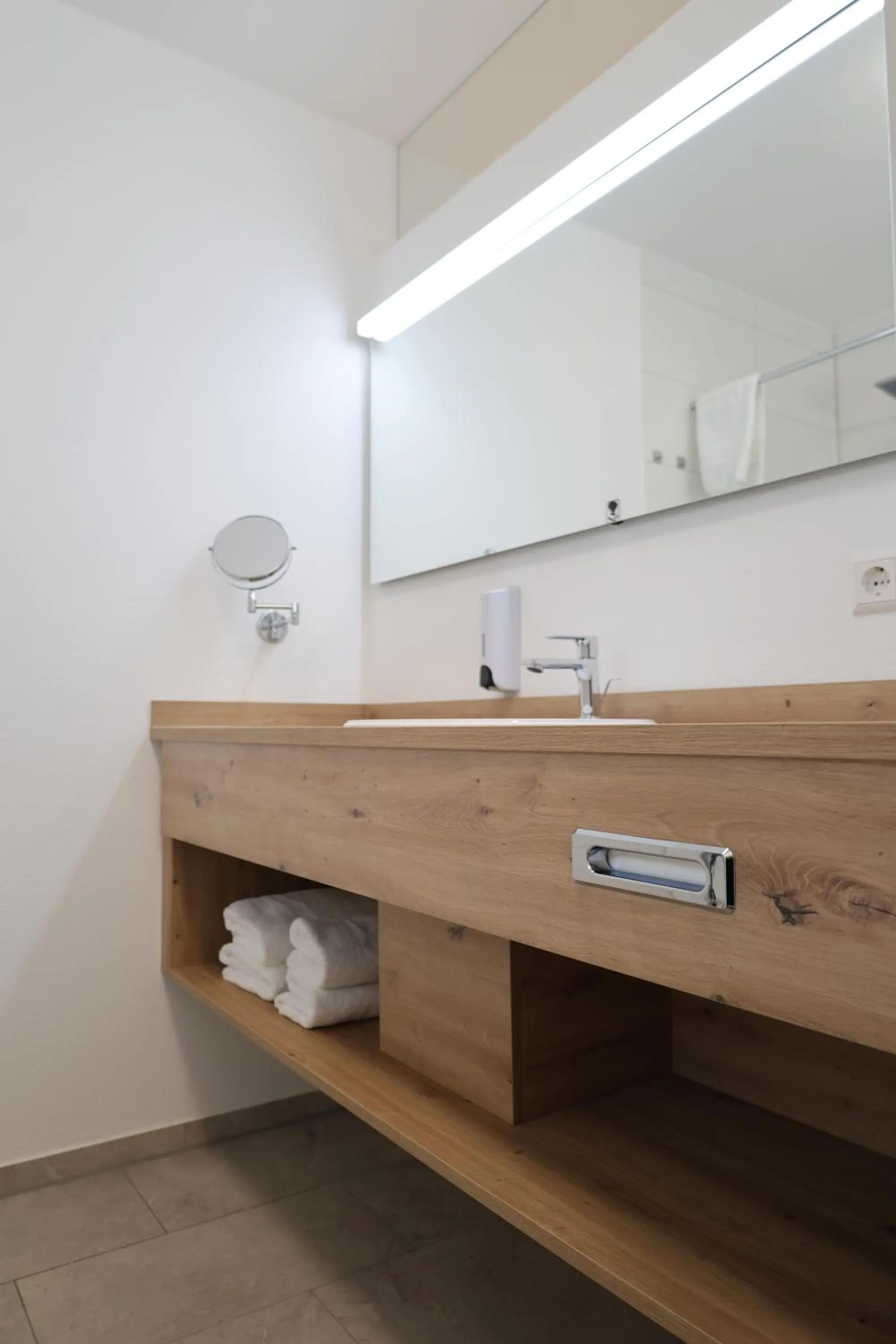 Bathroom in MEIN MOTEL - Self Check-in