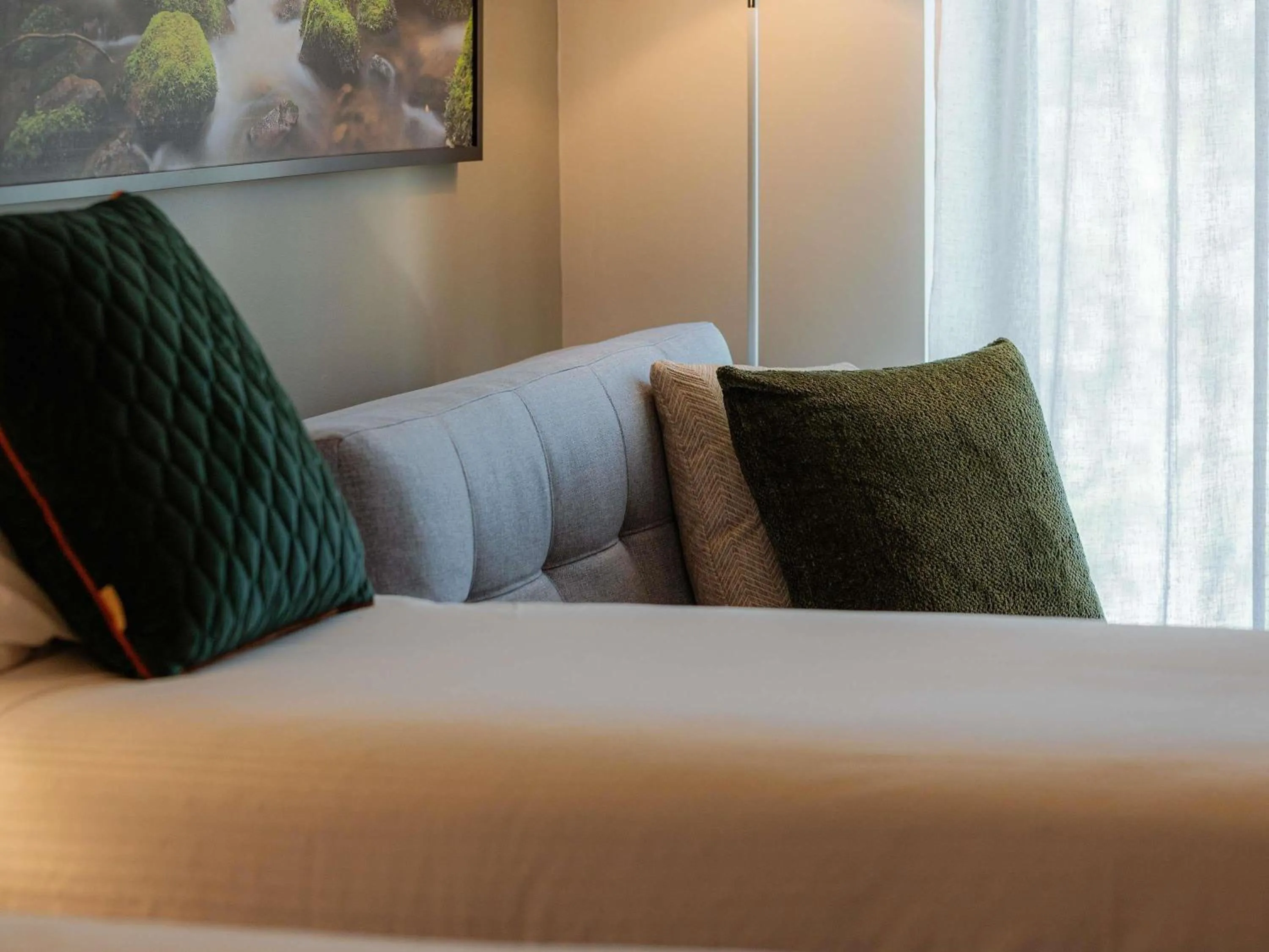 Bedroom, Bed in Peppers Marysville