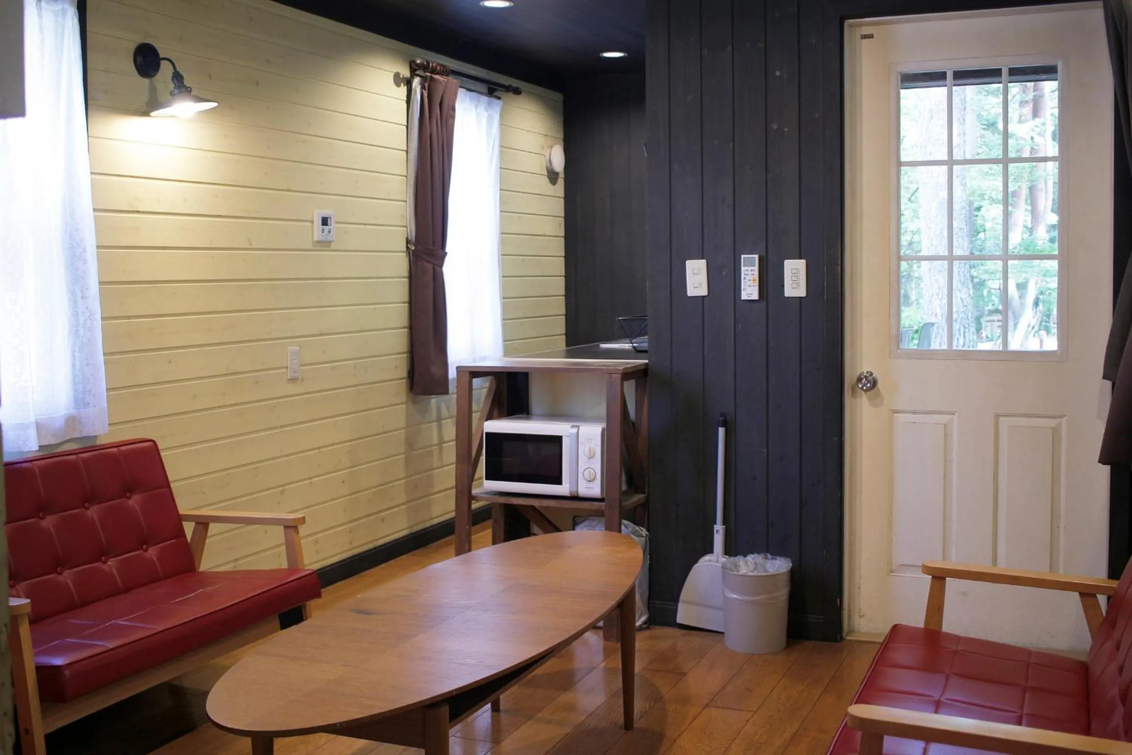 Living room in PICA Fujiyoshida