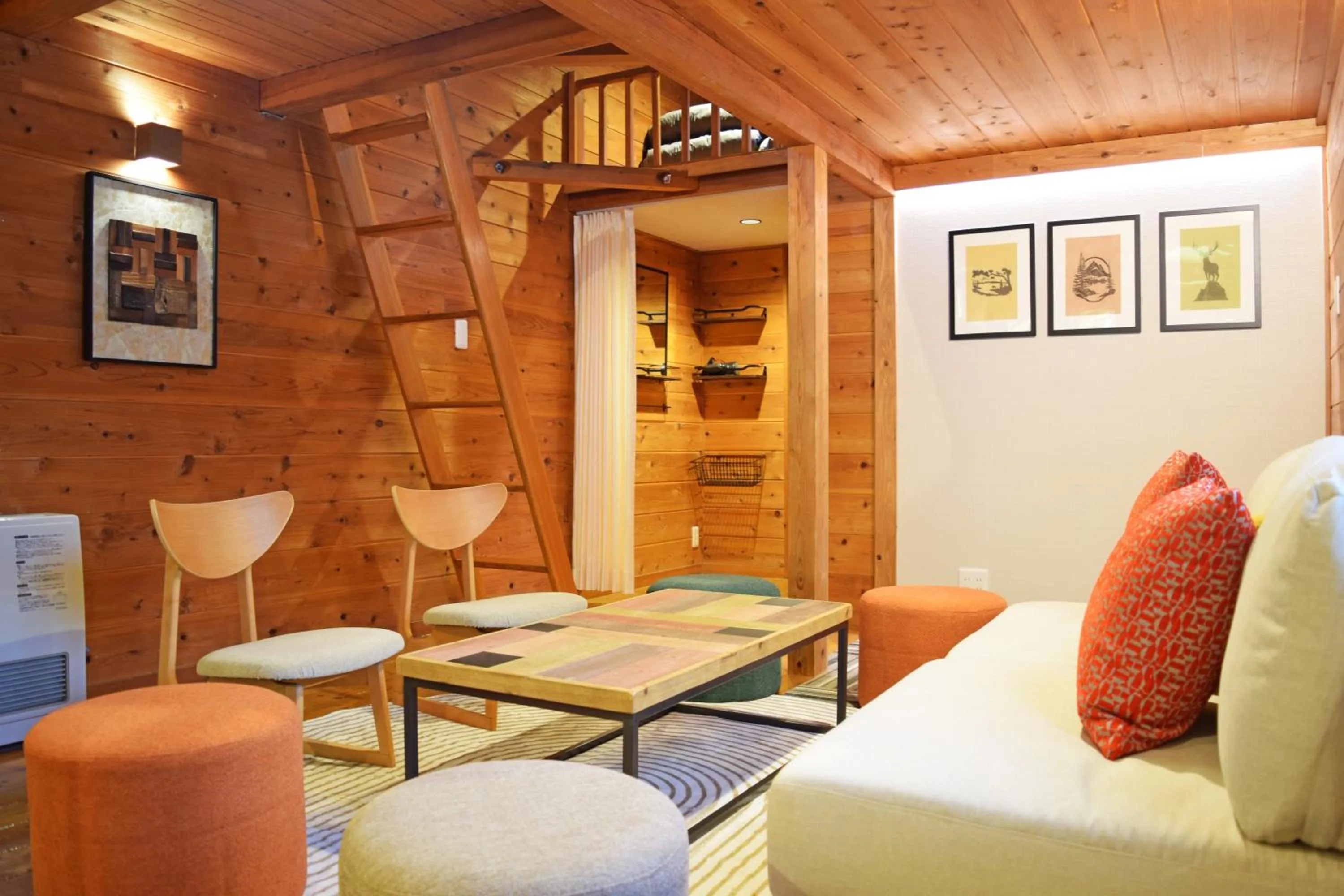 Living room in PICA Fujiyoshida