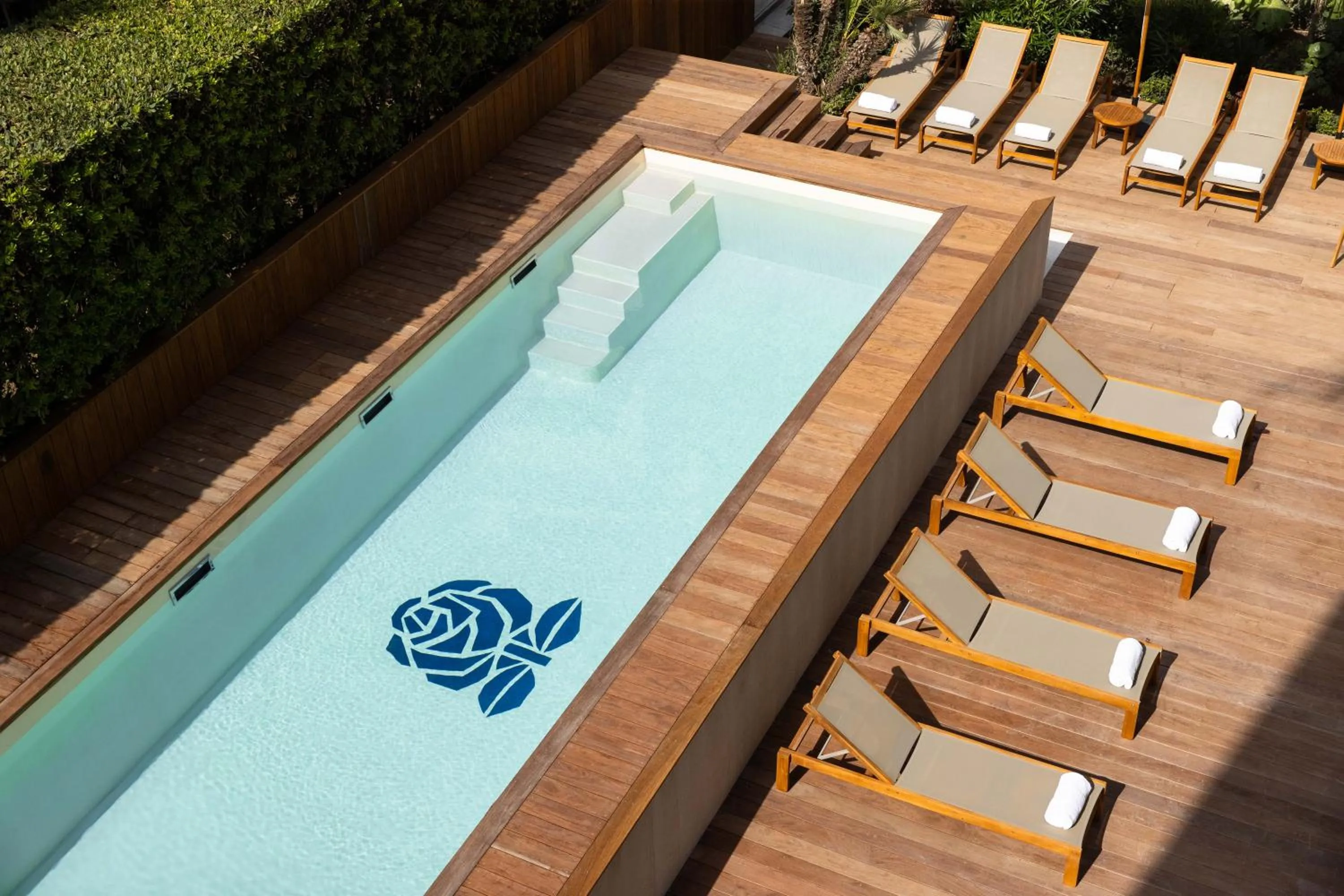 Swimming pool in MOB HOTEL Cannes