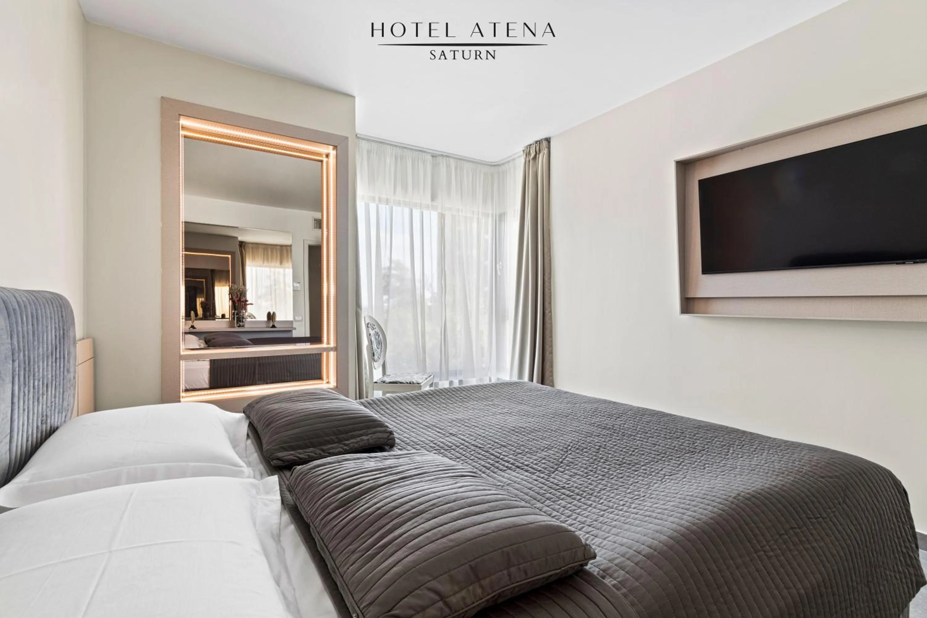 Bed in Hotel Atena***