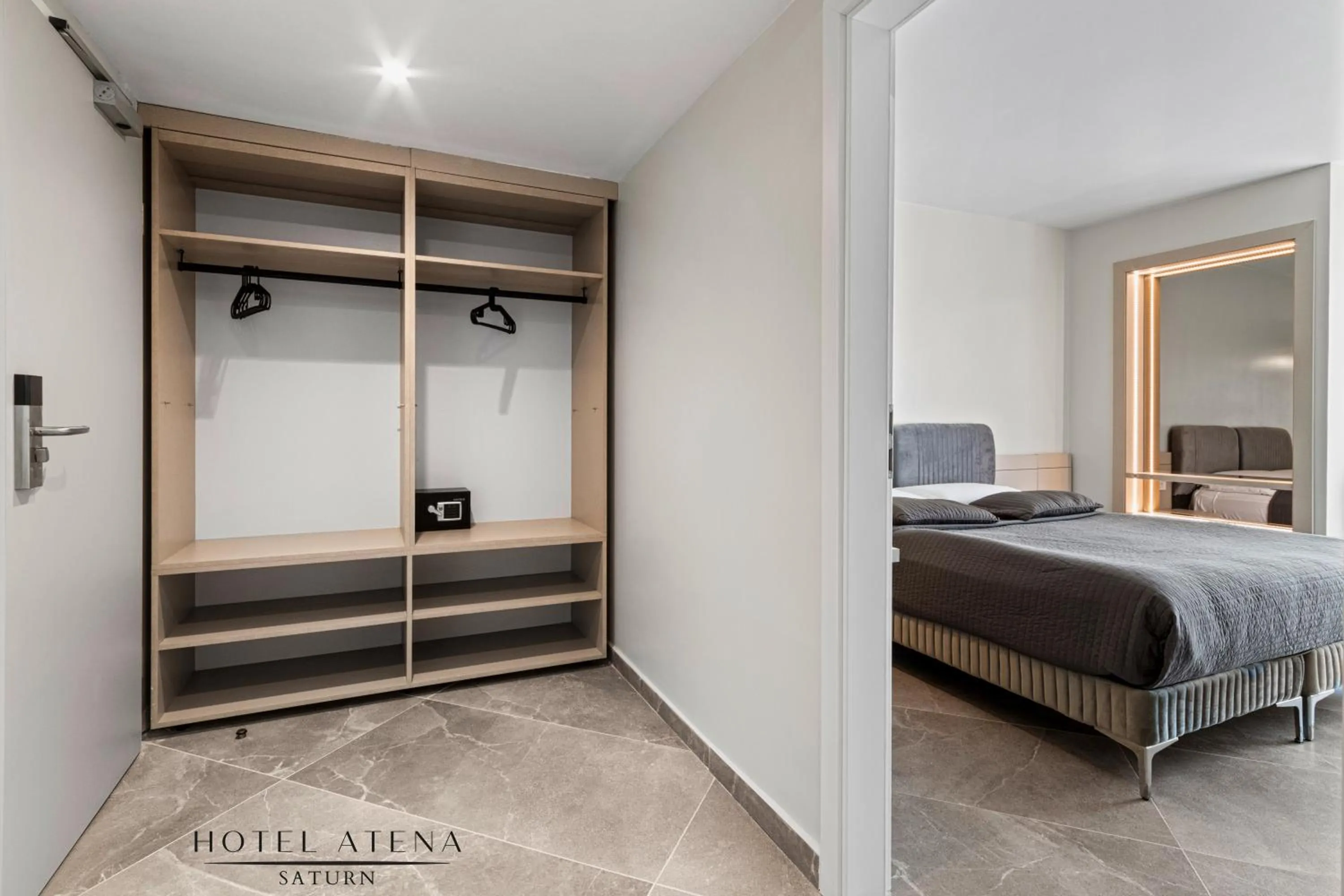 Bed in Hotel Atena***