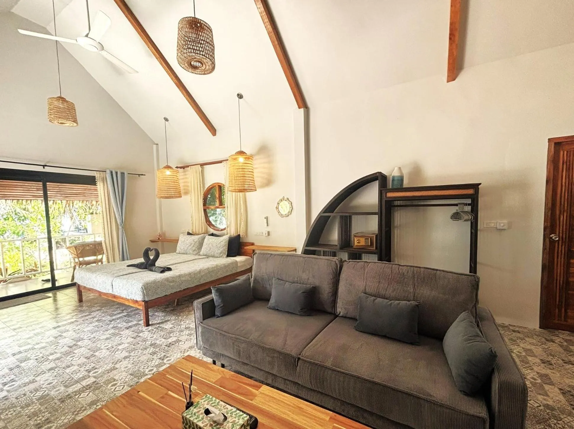 Photo of the whole room in Secret Beach Bungalows