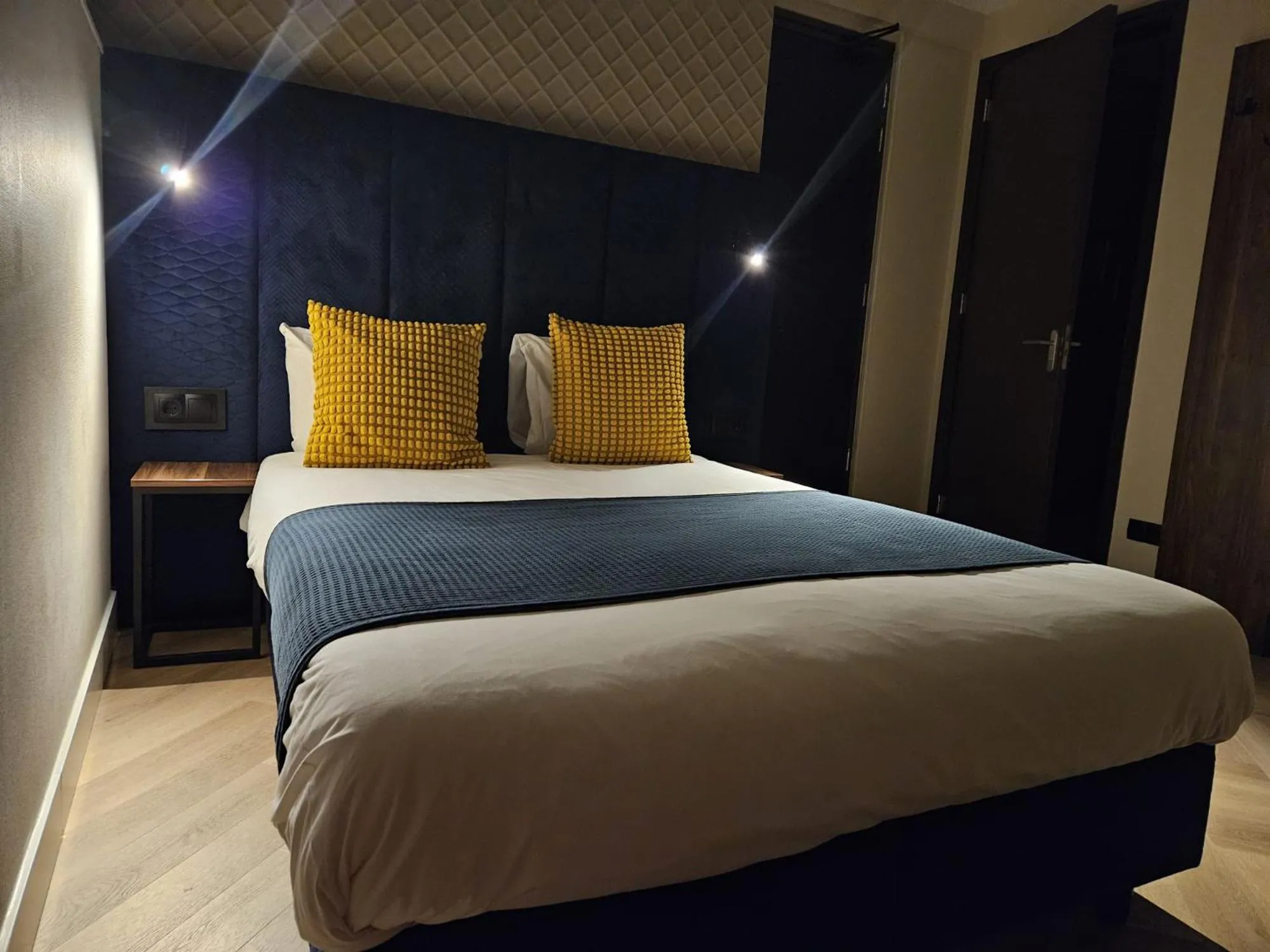 Bedroom, Bed in Hotel Washington