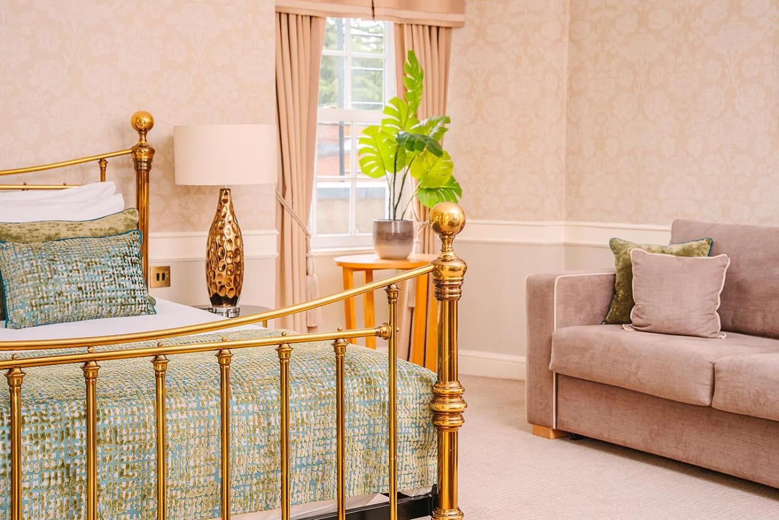 Bed in Royal Berkshire