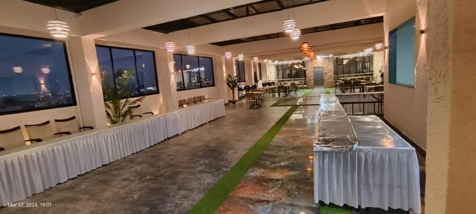 Restaurant/places to eat in Krishna Inn