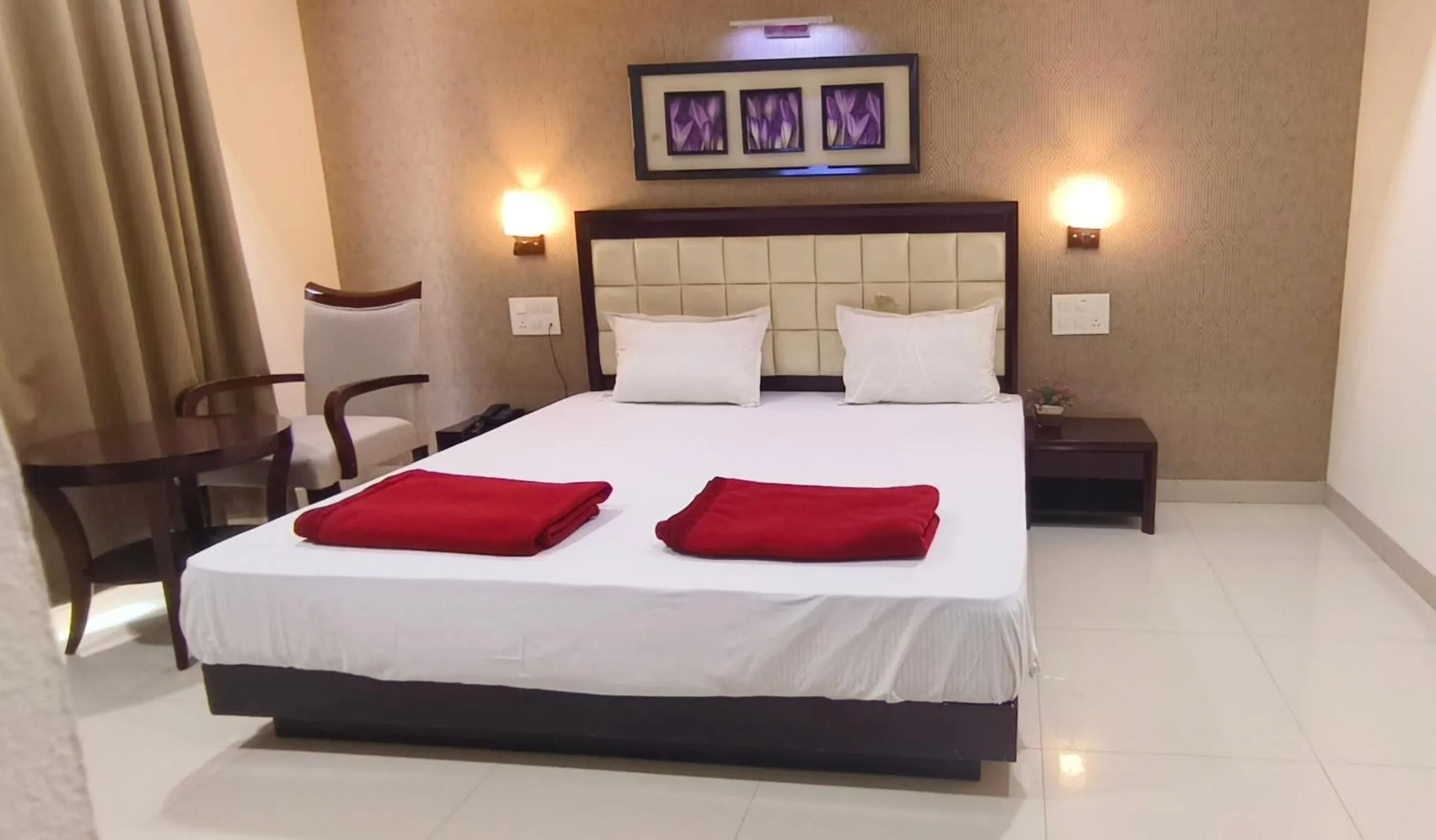 Bed in Krishna Inn