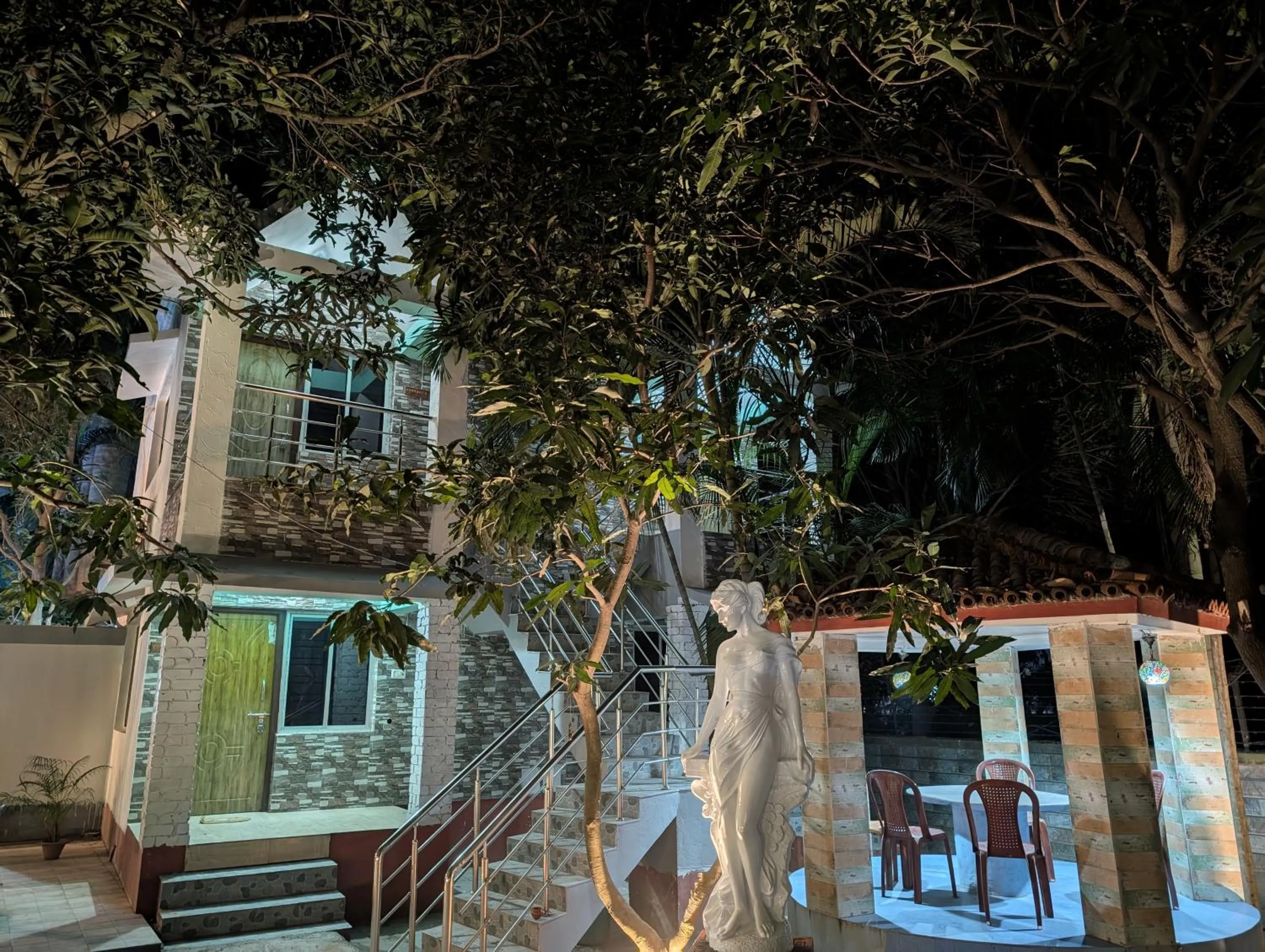 Property building in Rangamati Garden Resort