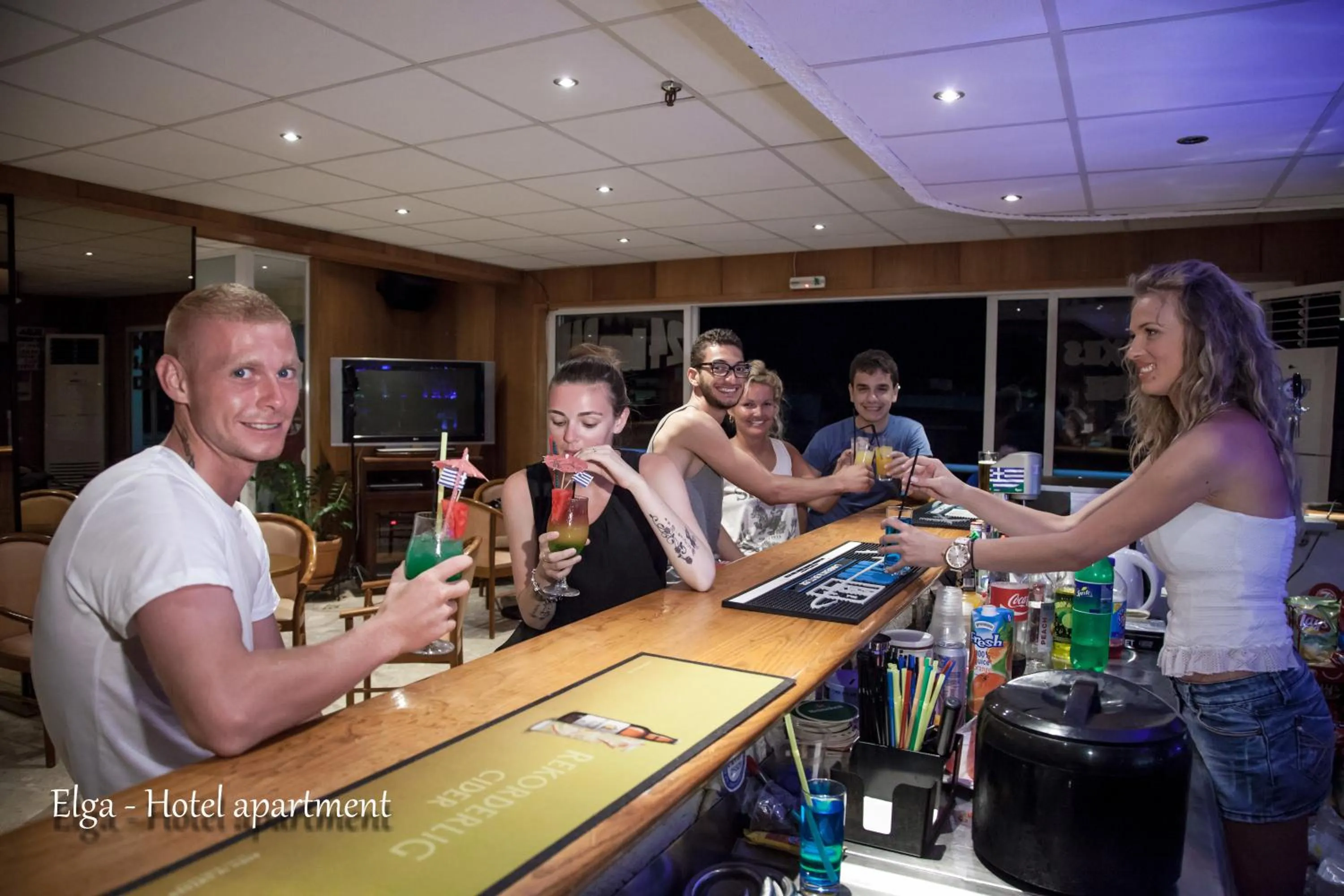 People in Elga Hotel & apartments