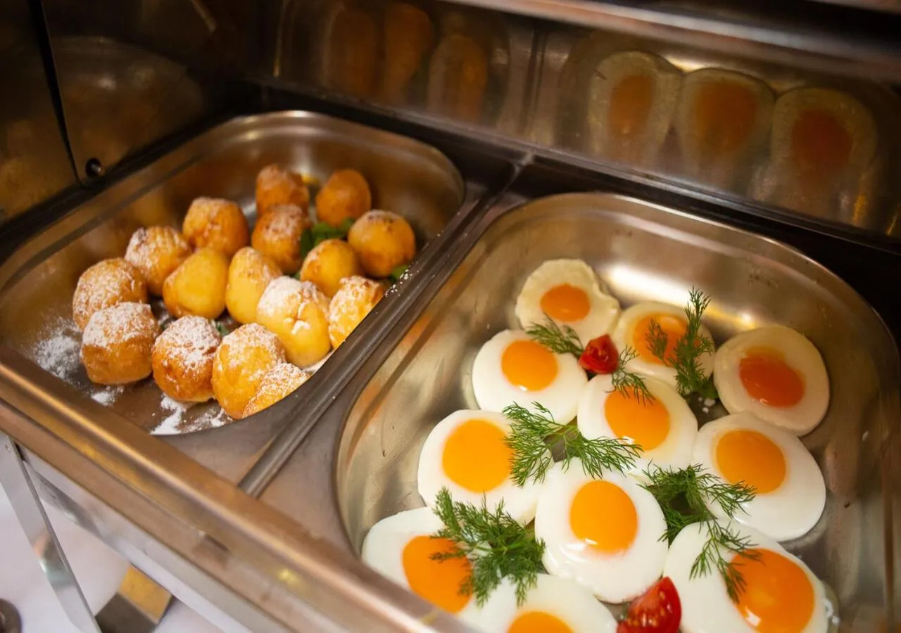 Continental breakfast in Kiev 365 Park Hotel