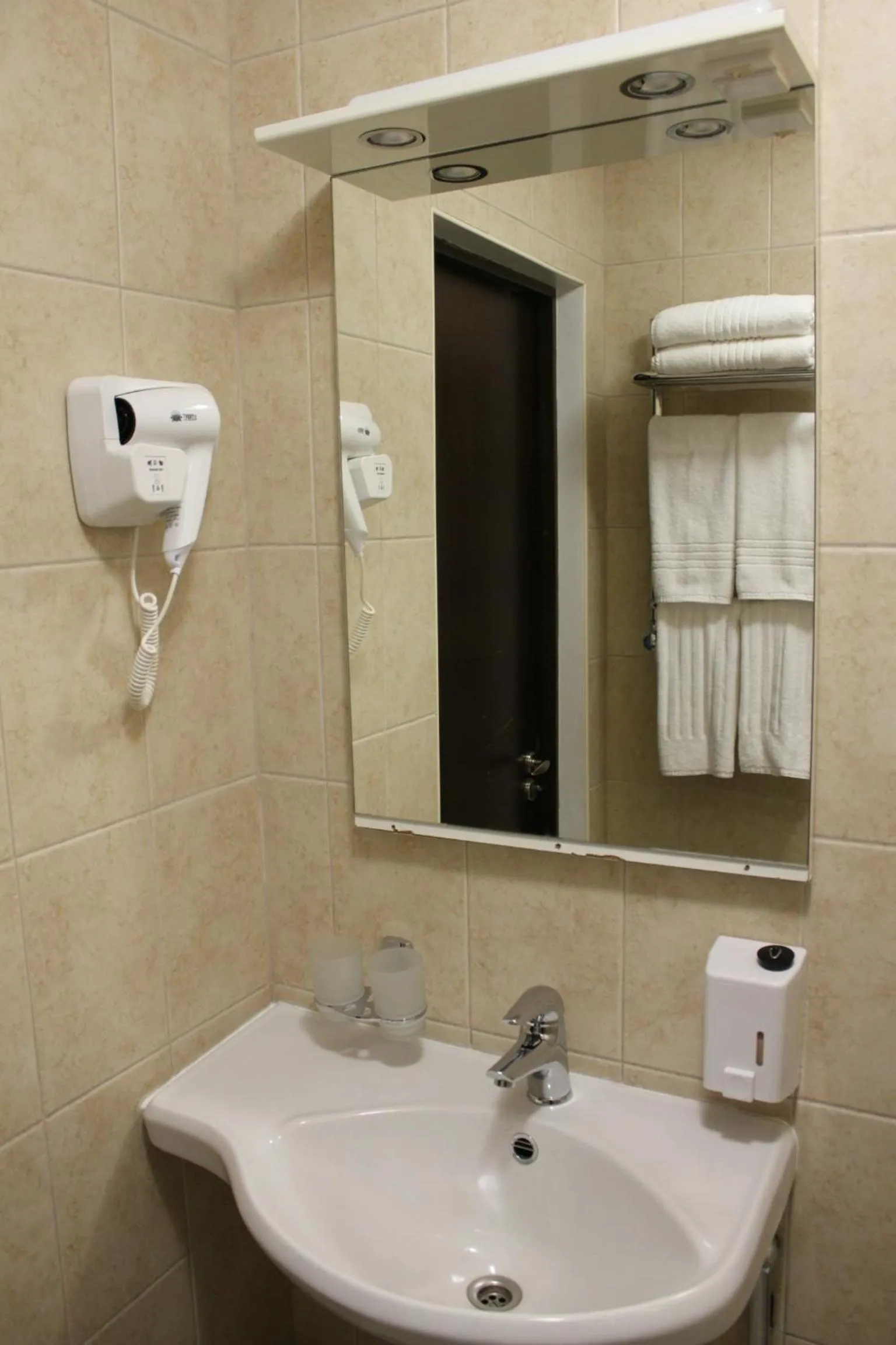 Bathroom in Kiev 365 Park Hotel