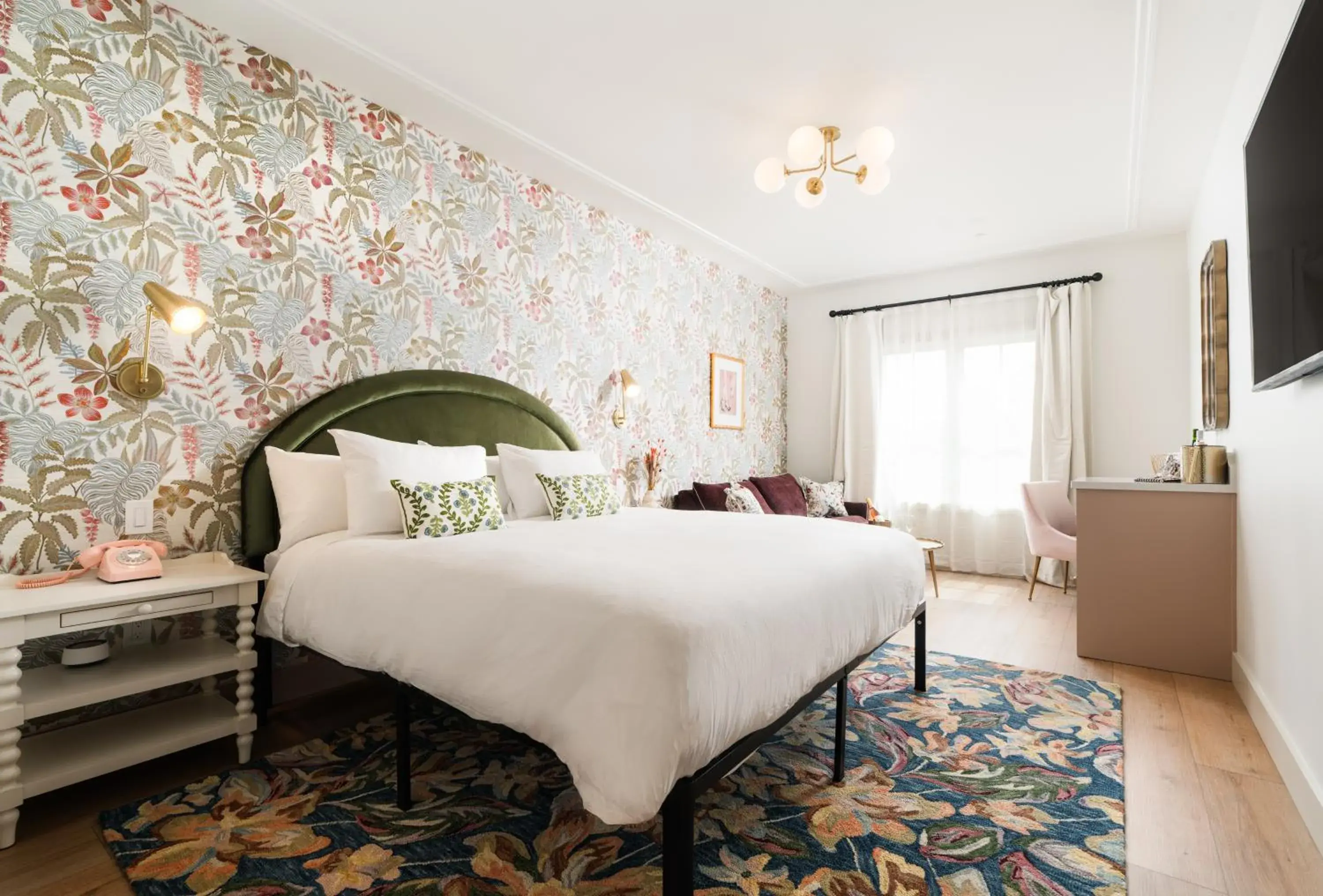 Junior Suite in Petit Soleil - Bed, Breakfast and Bar Junior Suite in Petit Soleil - Bed, Breakfast and Bar