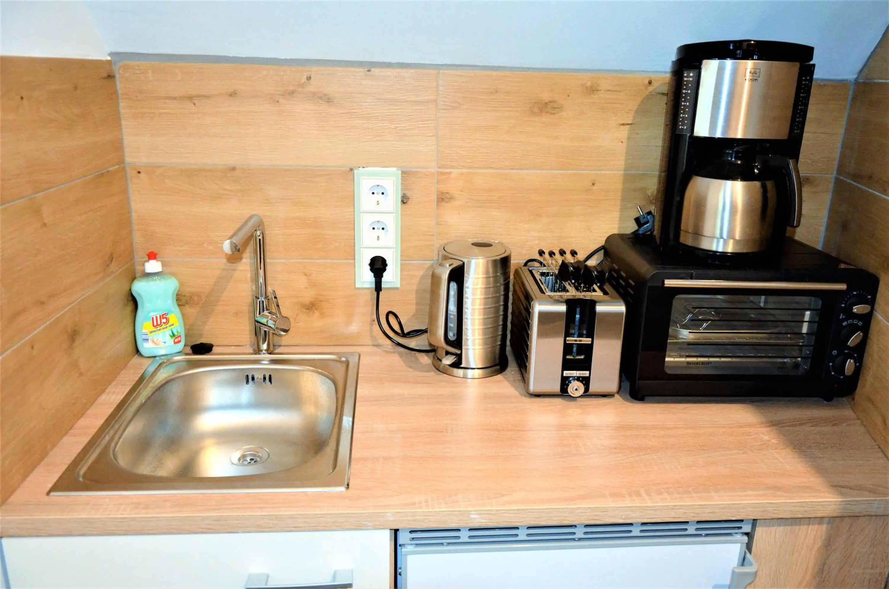 Kitchen or kitchenette in Apartments Am Werdersee