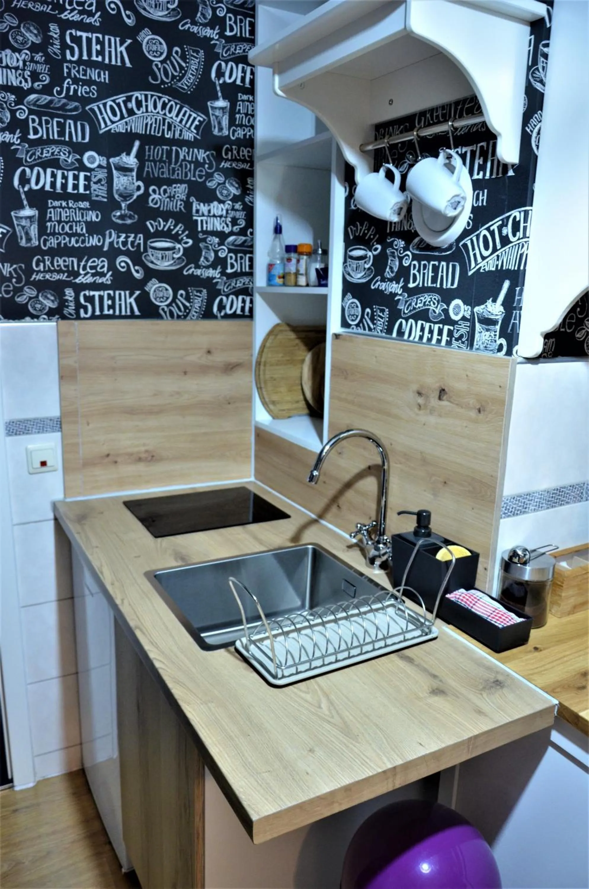 Kitchen or kitchenette in Apartments Am Werdersee