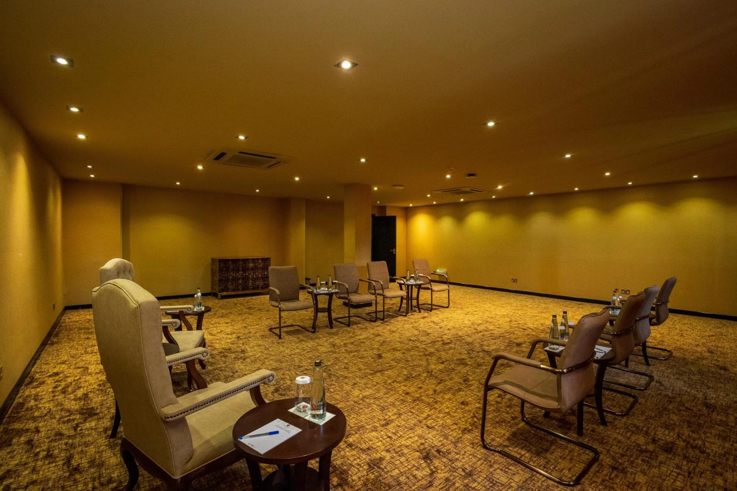 Living room in Speke Resort and Conference Center