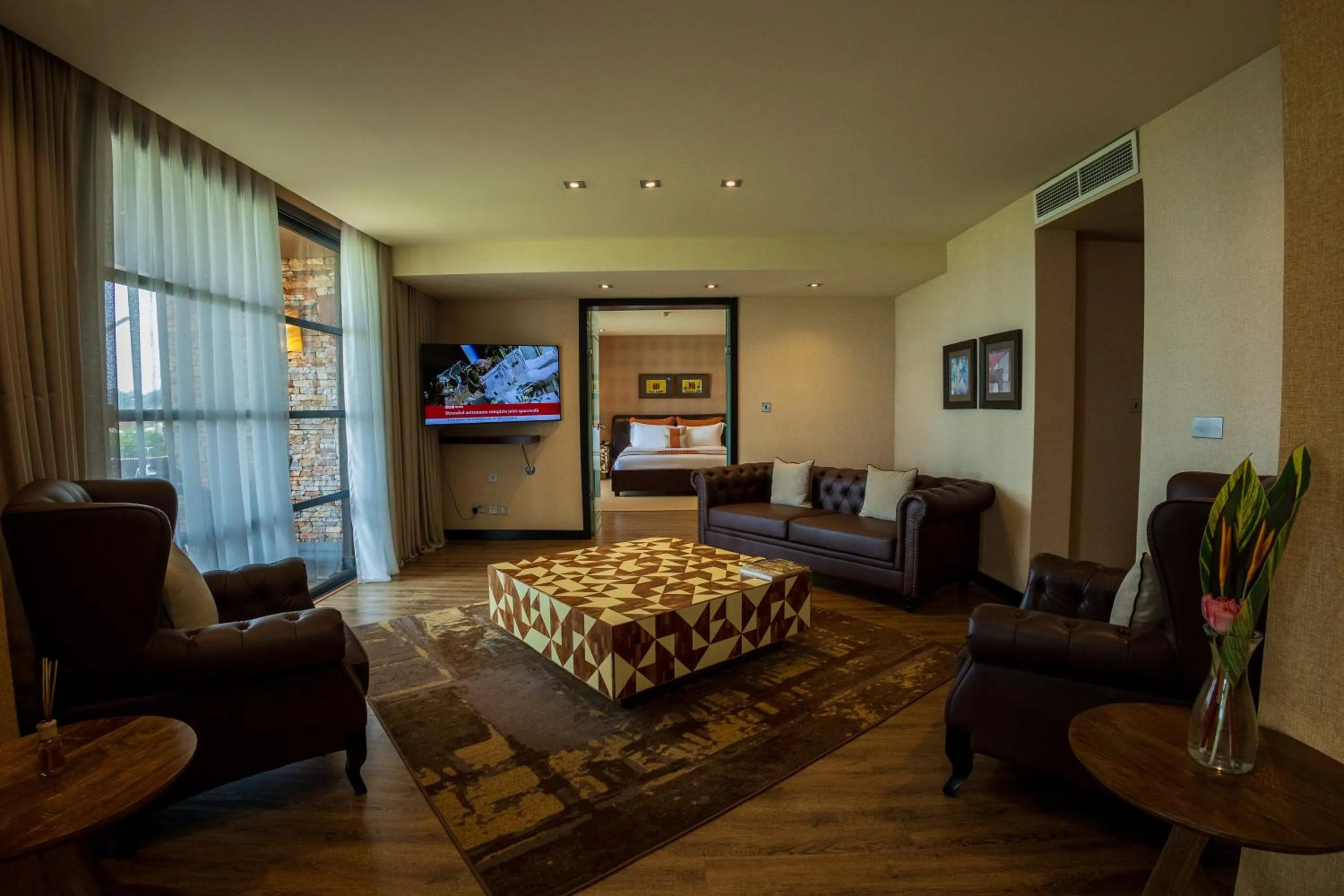 TV and multimedia in Speke Resort and Conference Center