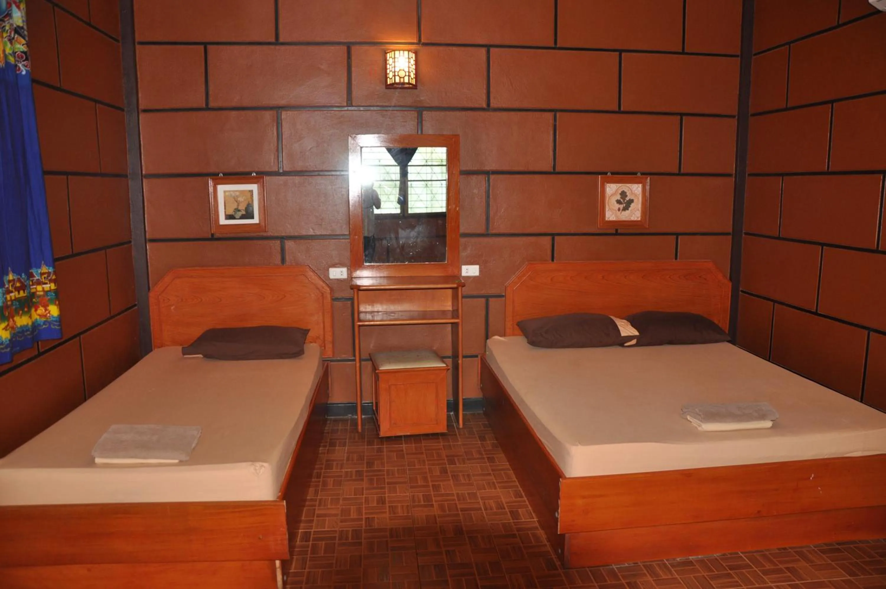 Bedroom, Bed in Coral Bungalows
