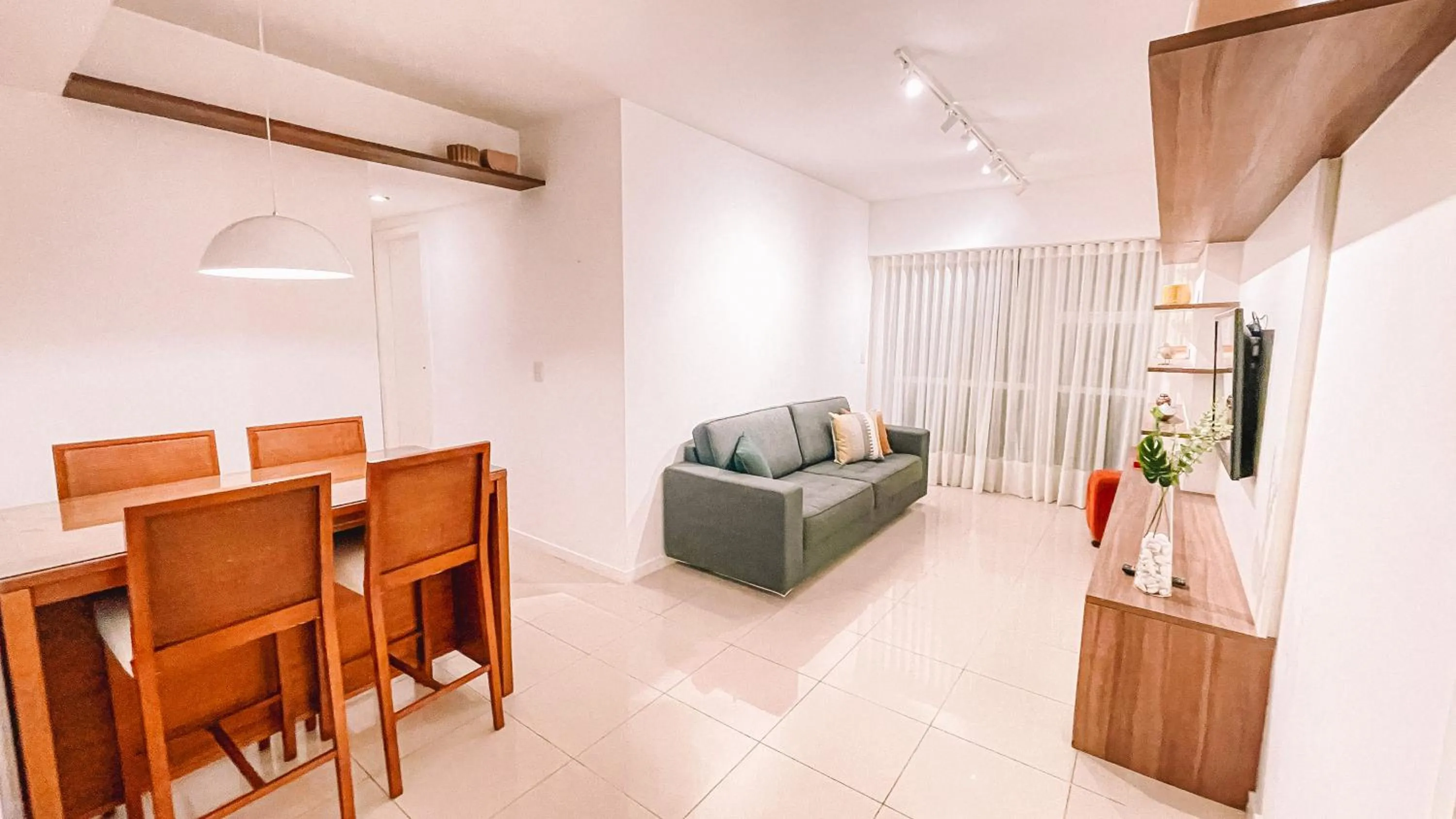 TV and multimedia in Barra para casais e famílias