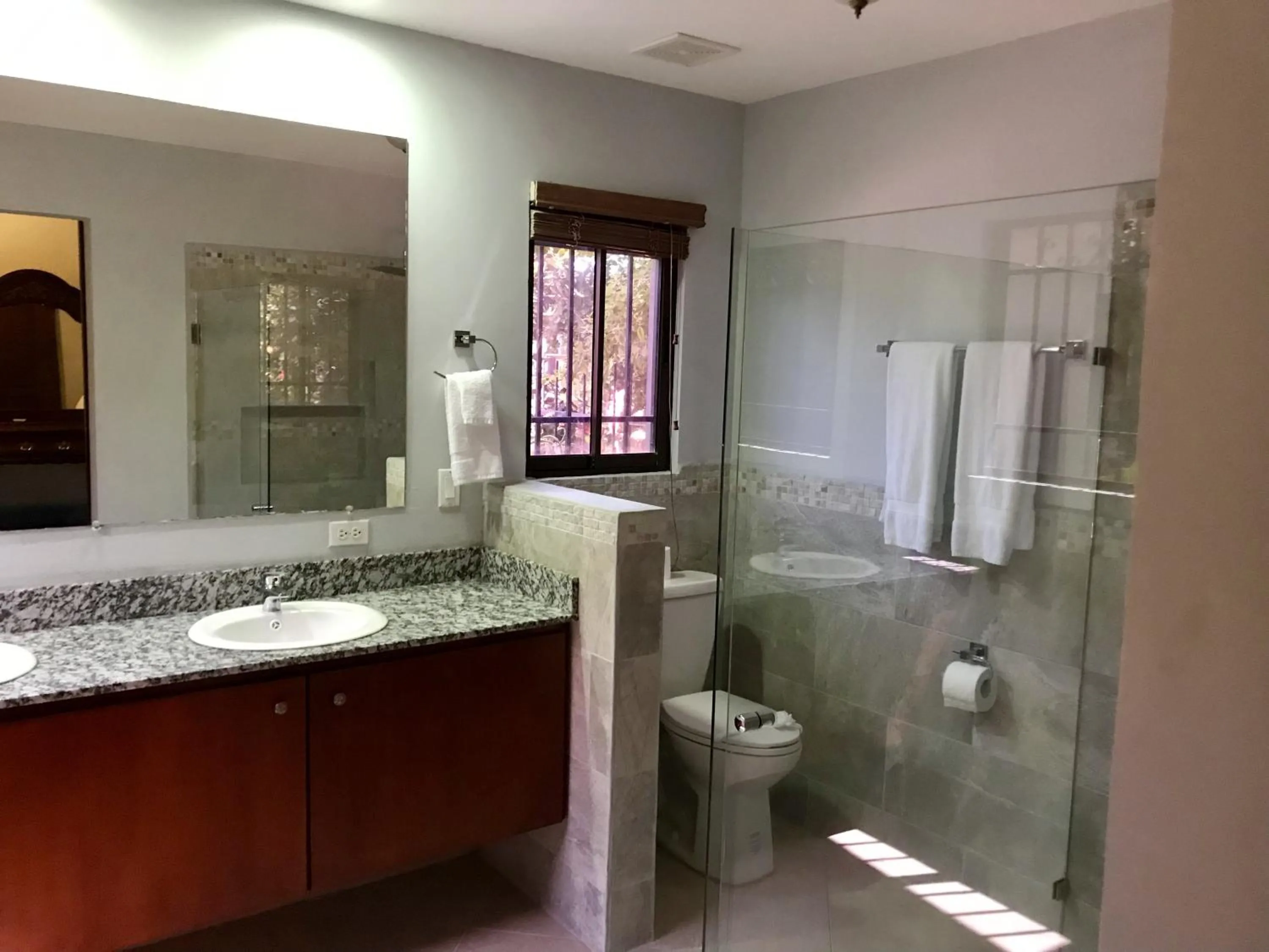 Bathroom in Casa Suenos- Iconic 4BR Home with Private Pool