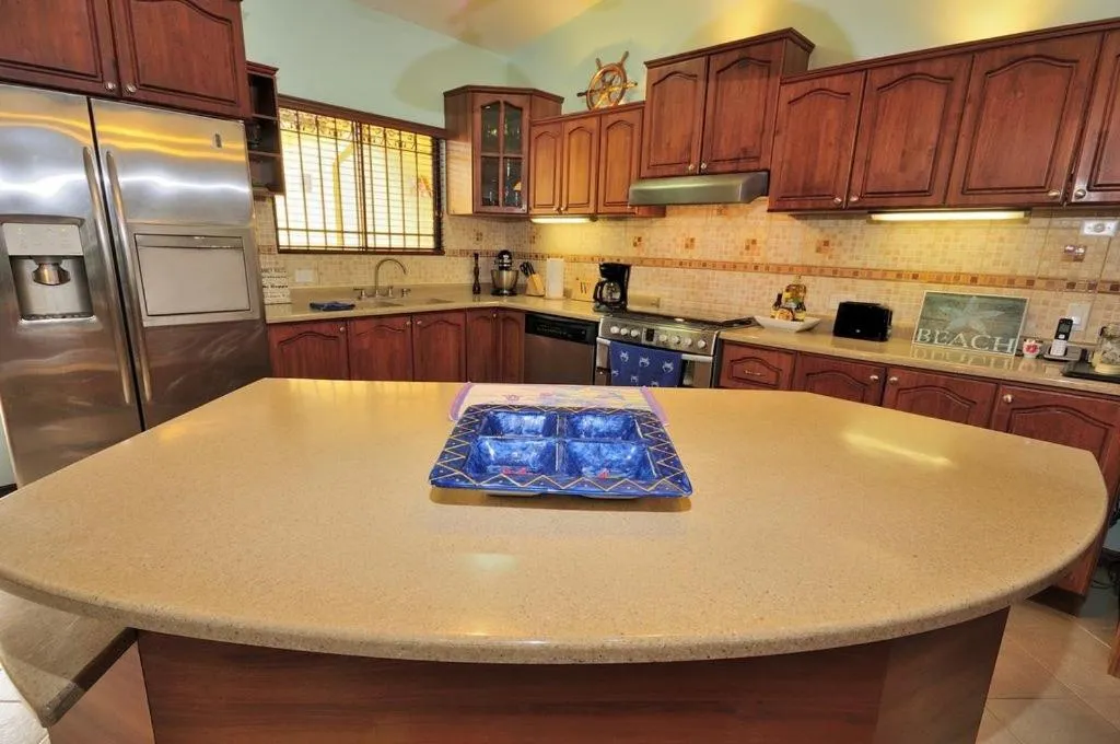 Kitchen or kitchenette in Casa Suenos- Iconic 4BR Home with Private Pool