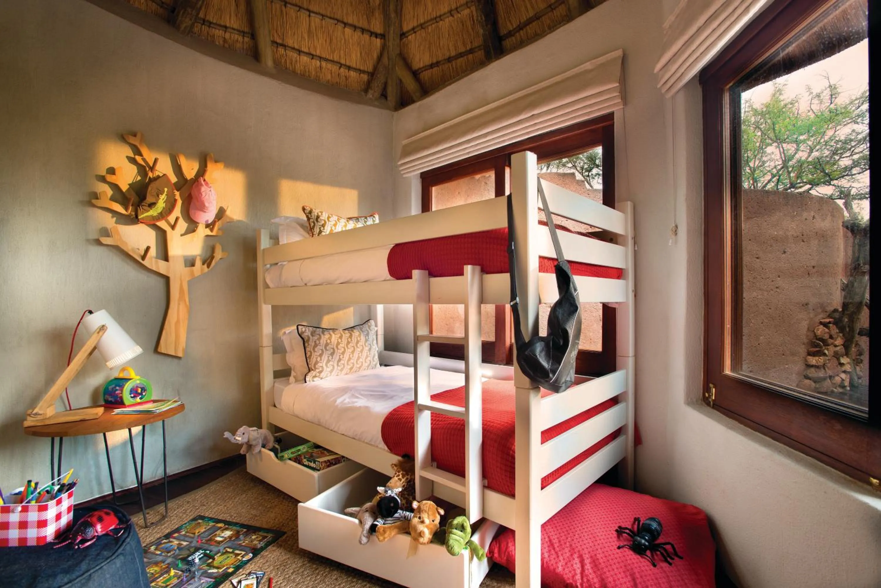 Bedroom, Bed in Madikwe Safari Lodge