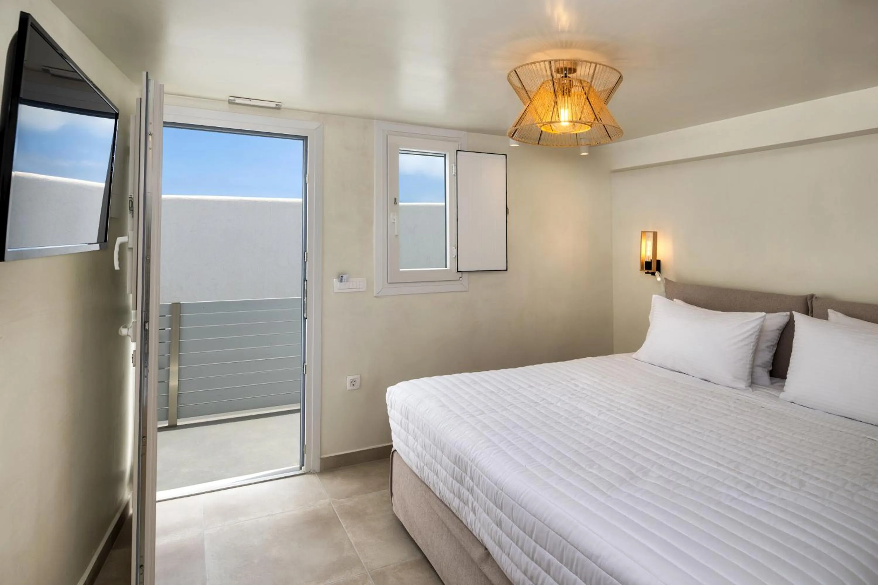 Small Double Room in Hillside Elegance